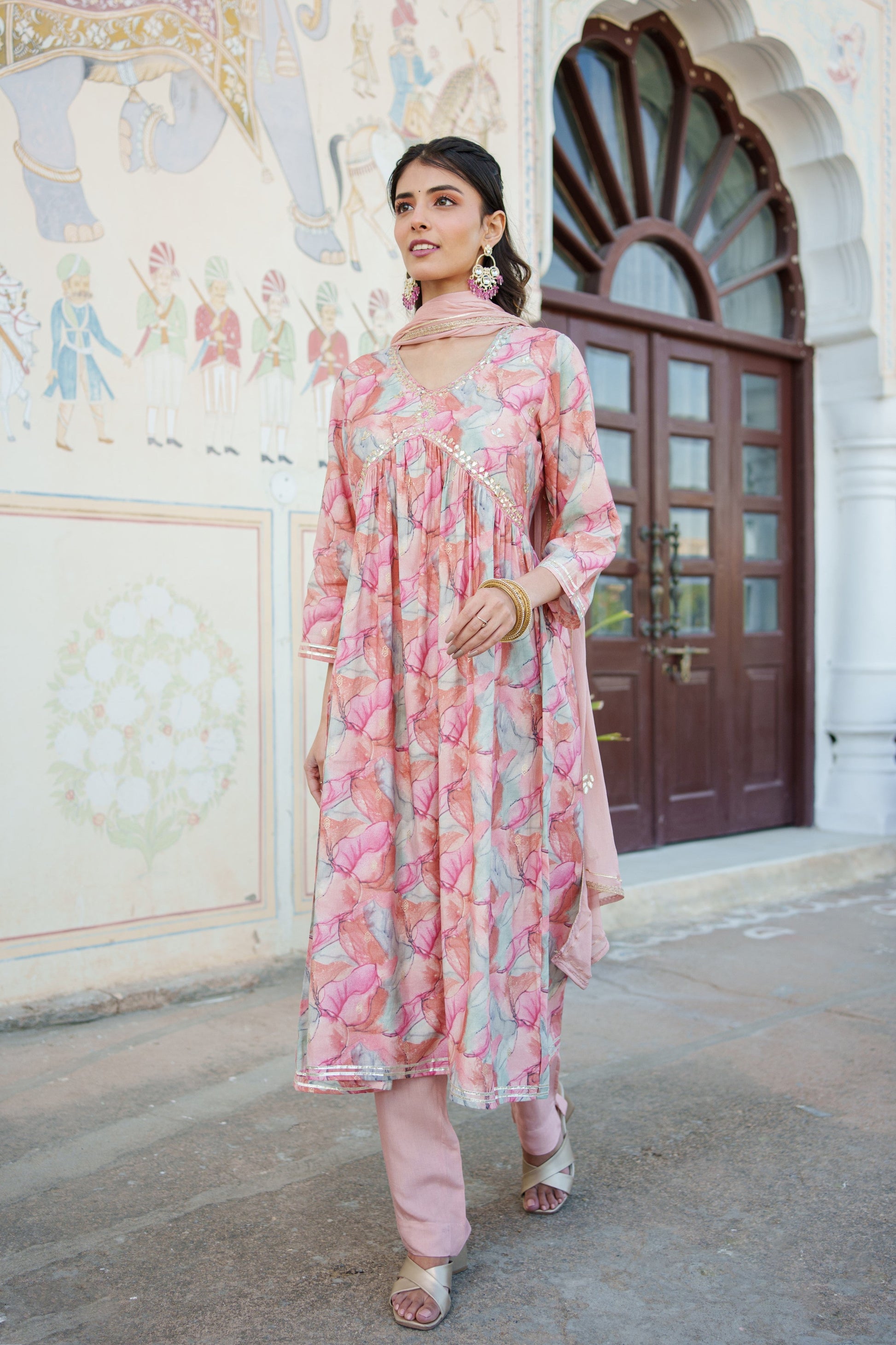 Women  Peach  Muslin kurta with  handwork embroidery, solid bottom & Dupatta Set