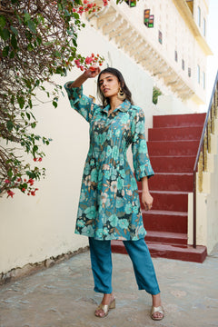 Women Teal Blue Muslin Tucks kurta with sequence Shirt Collar & Solid Bottom Set