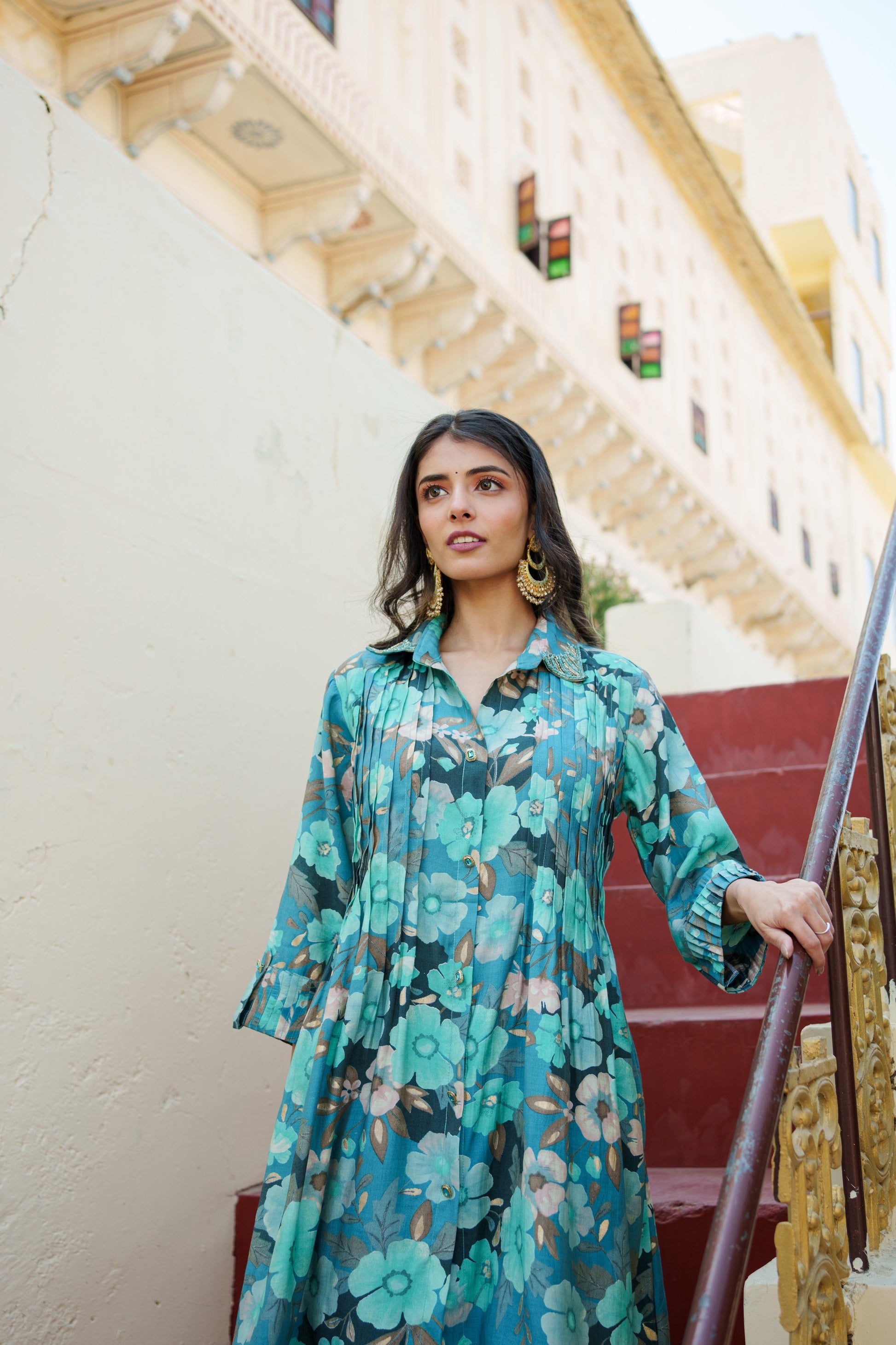 Women Teal Blue Muslin Tucks kurta with sequence Shirt Collar & Solid Bottom Set