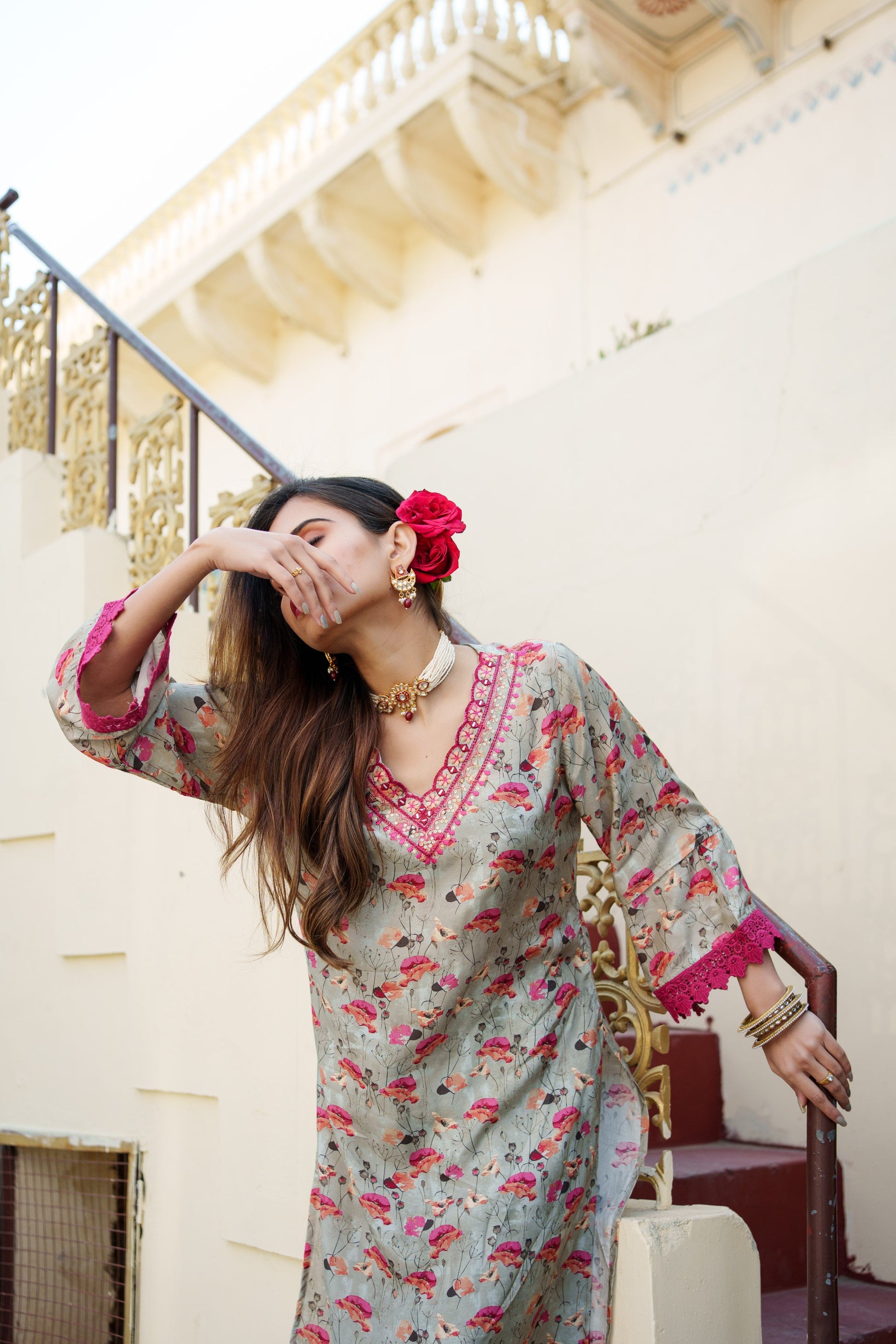 Women Pista Green Muslin Kurta With Cut Work Embroidered Neckline & Solid Bottom Set