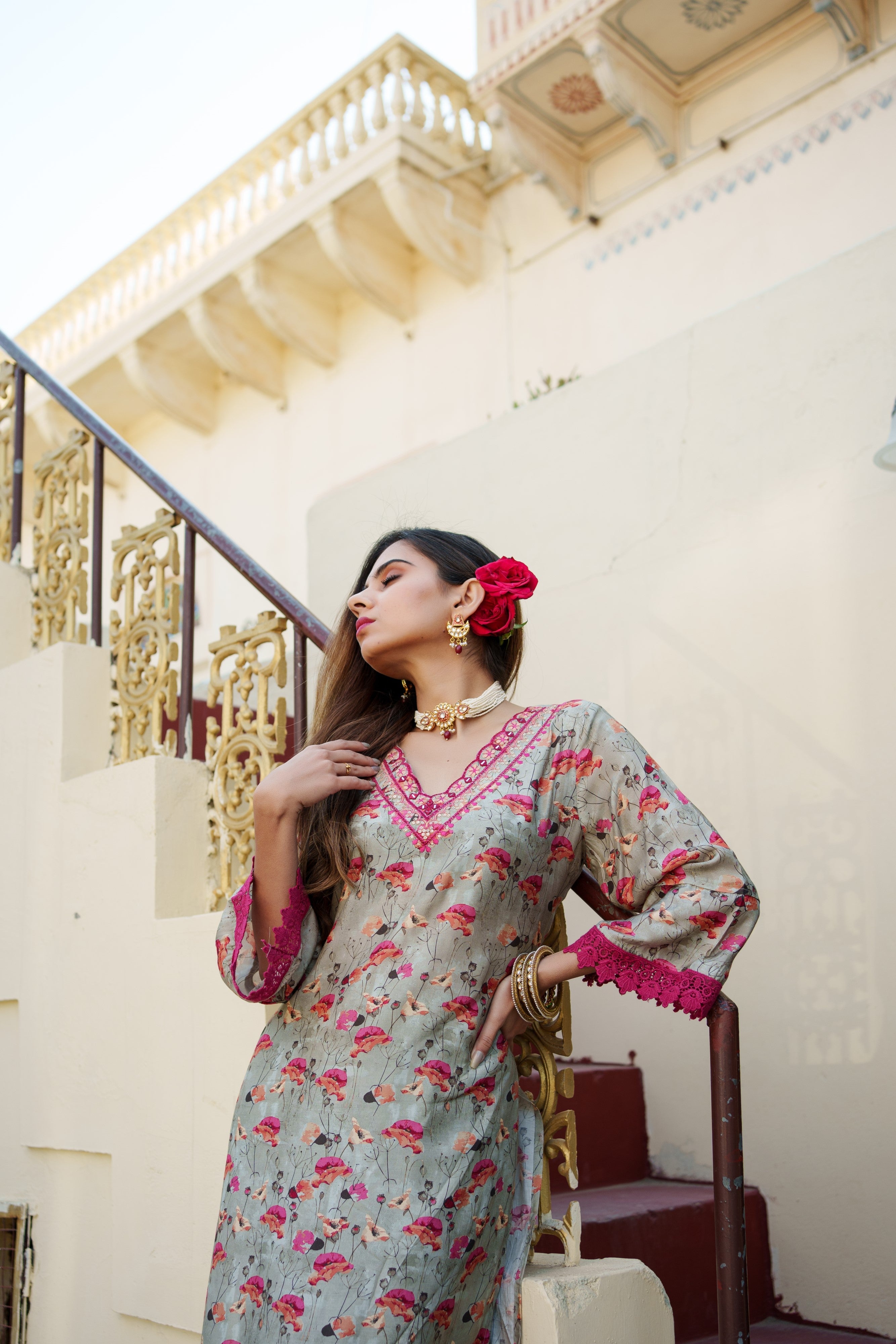 Women Pista Green Muslin Kurta With Cut Work Embroidered Neckline & Solid Bottom Set