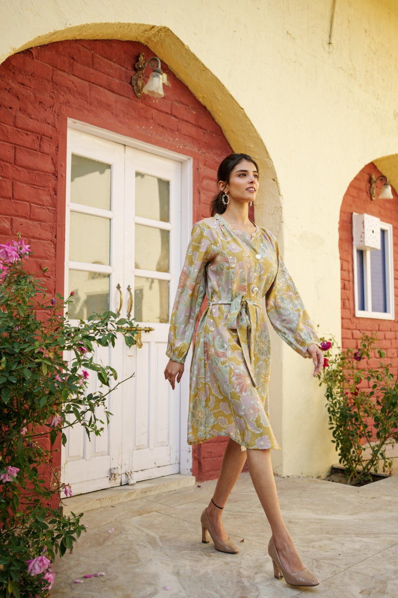 Women Muslin Floral Printed  Knee length Dress with Belt