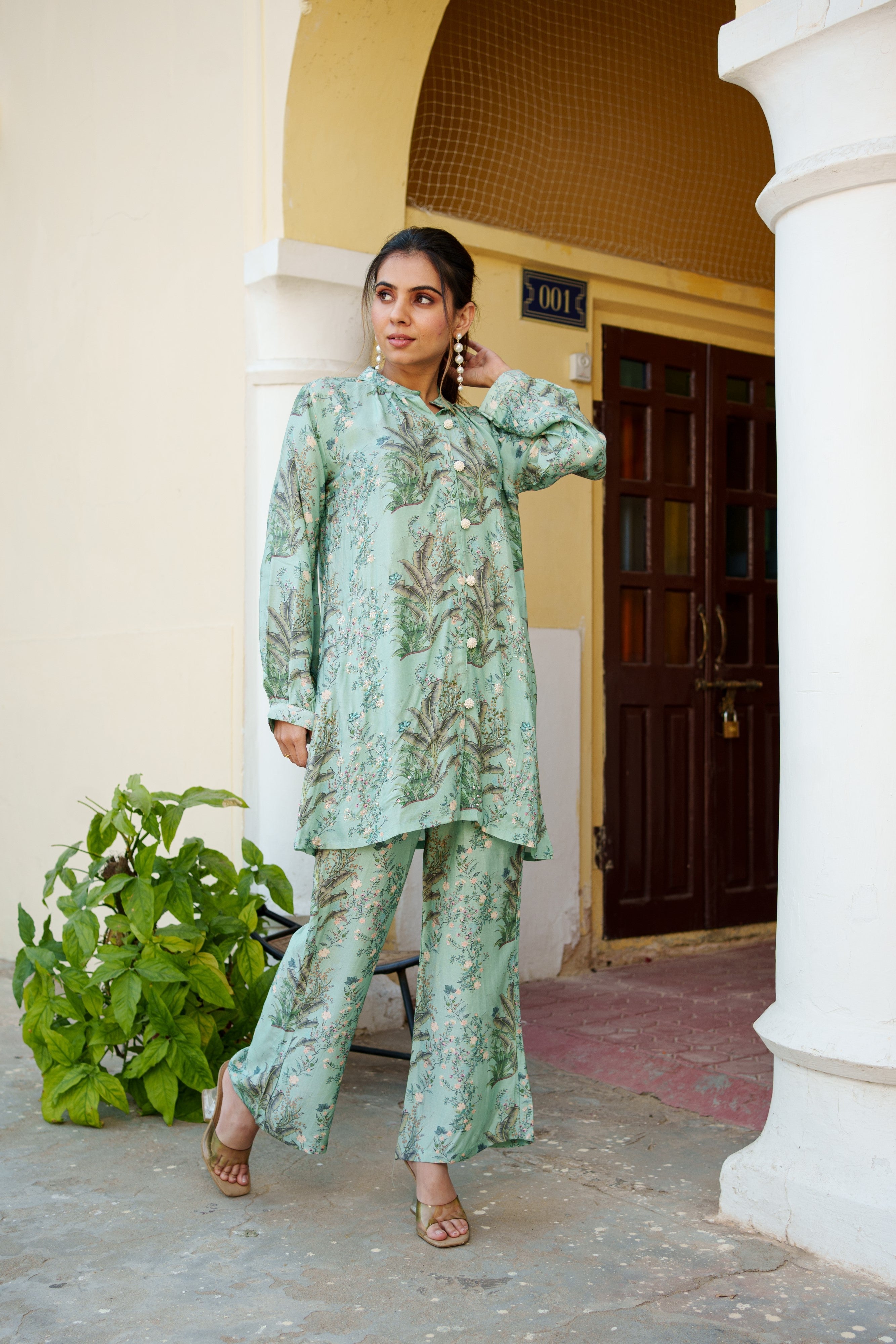 Women Sky Blue Muslin Printed Cord Set with embroidered Shirt & Bottom Set