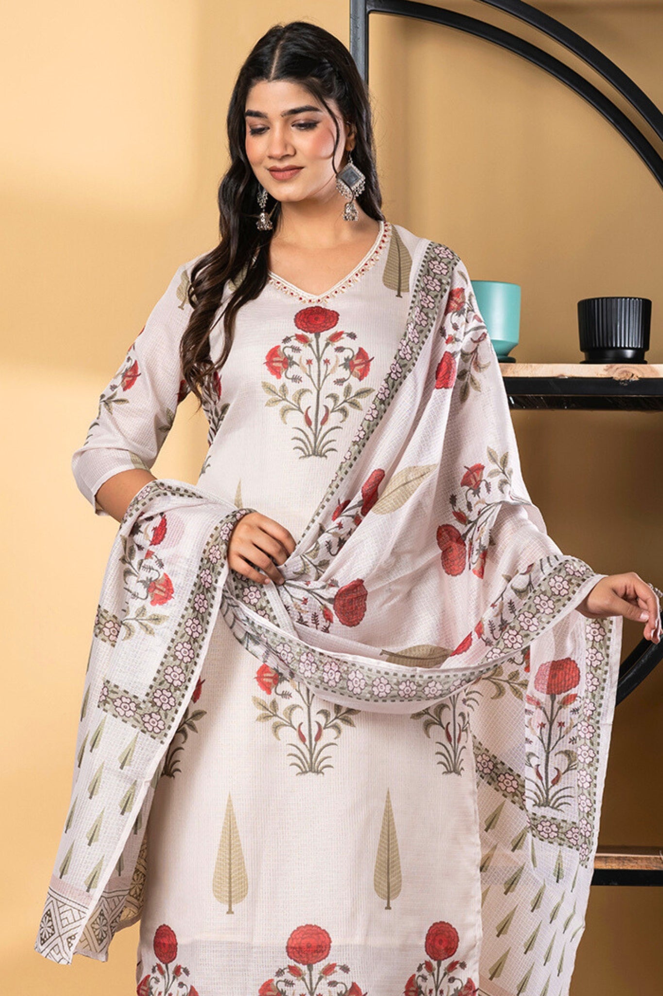 Poppy Whispers Kurta Set With Dupatta - White