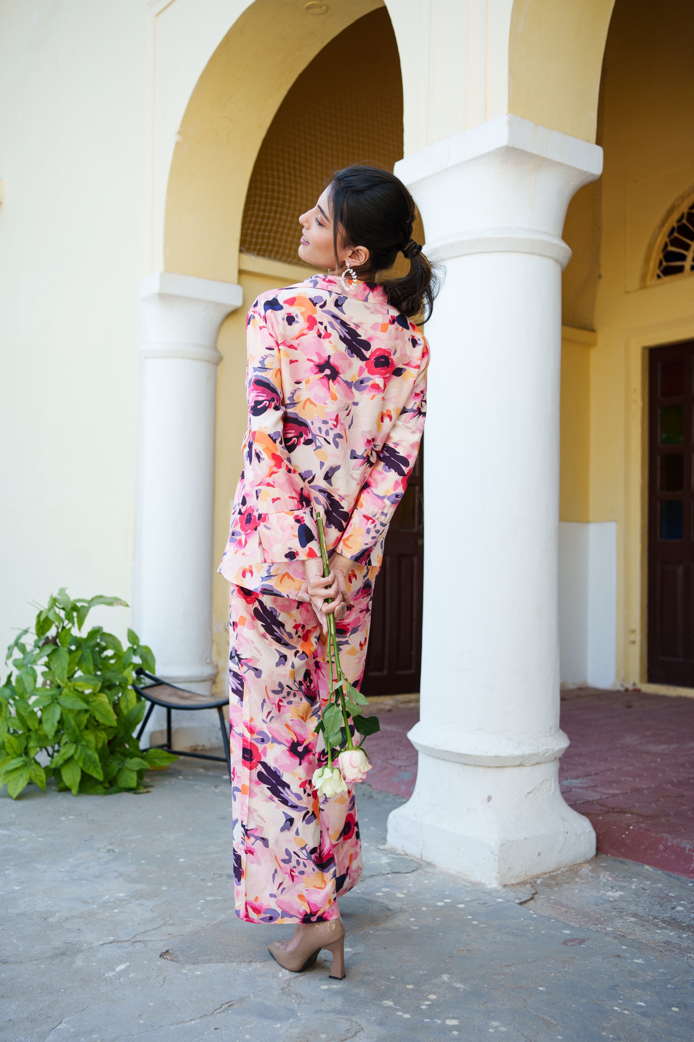 Women Peach Muslin Floral Printed Cord Set with Embroidered Pocket detail & Bottom Set