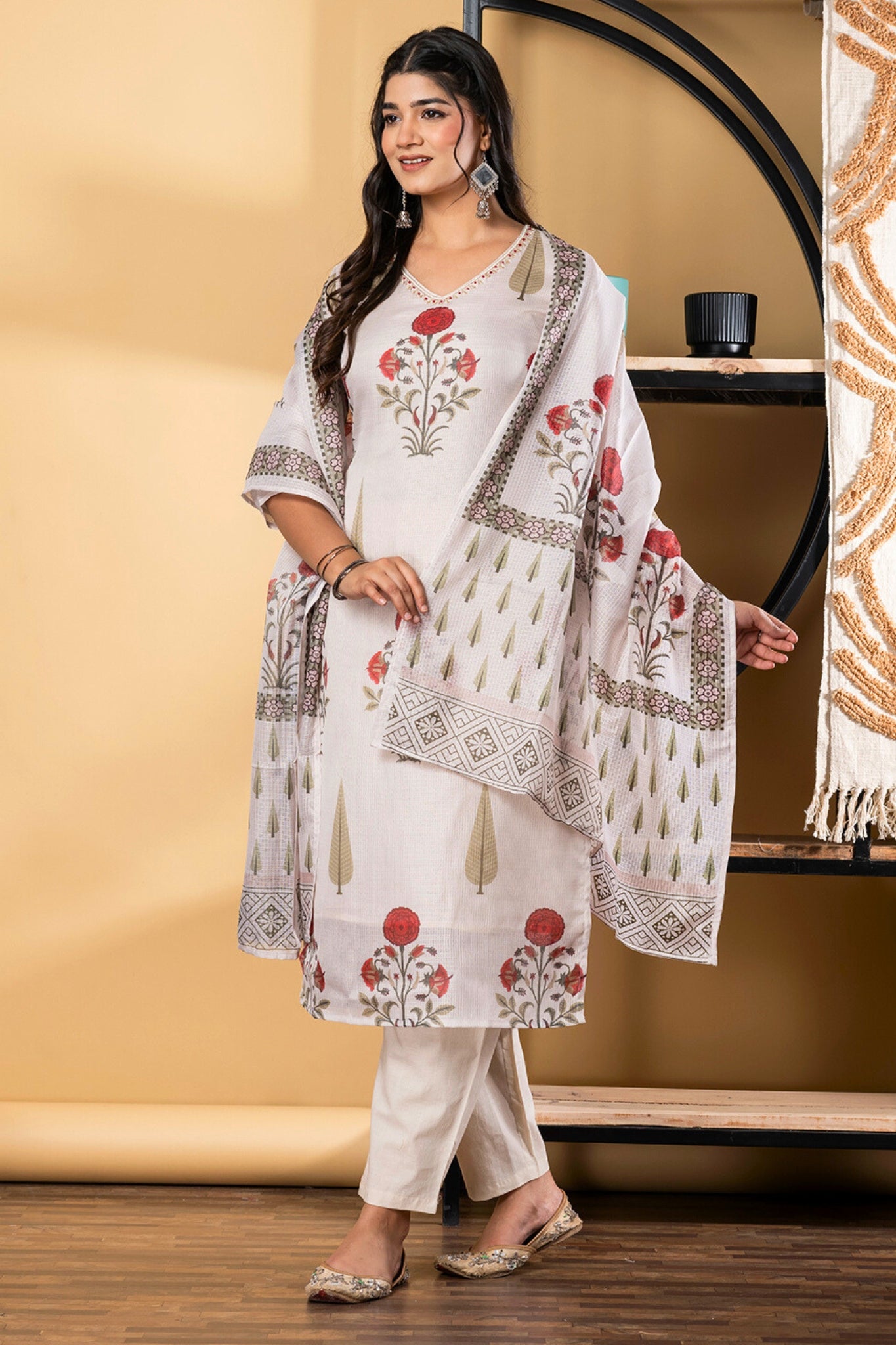 Poppy Whispers Kurta Set With Dupatta - White