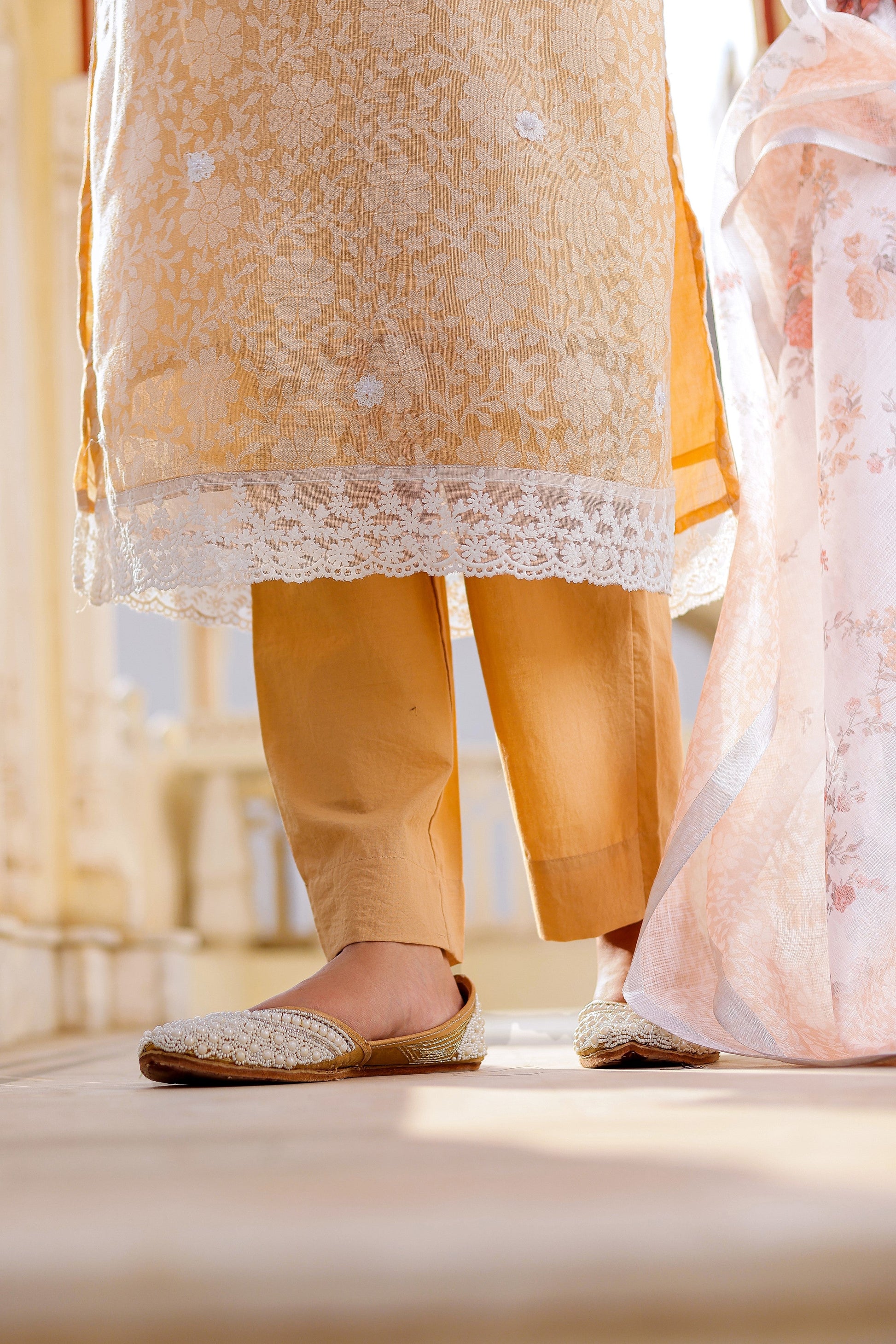 Floral printed Linen Straight suit set with  solid bottom & printed kota dupatta set.