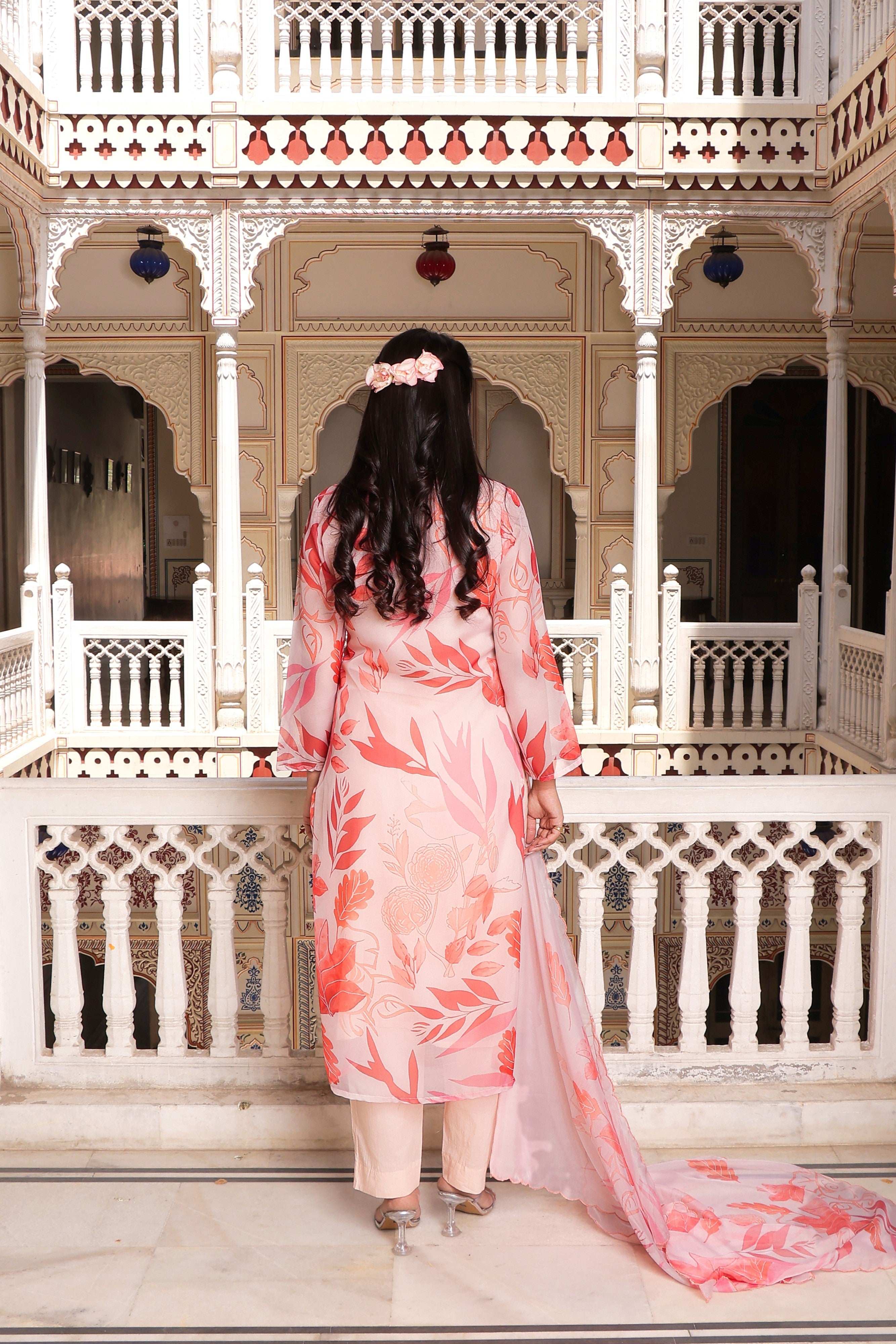 Peach Placement print collared Straight suit set with solid bottom & printed organza cut work dupatta set.