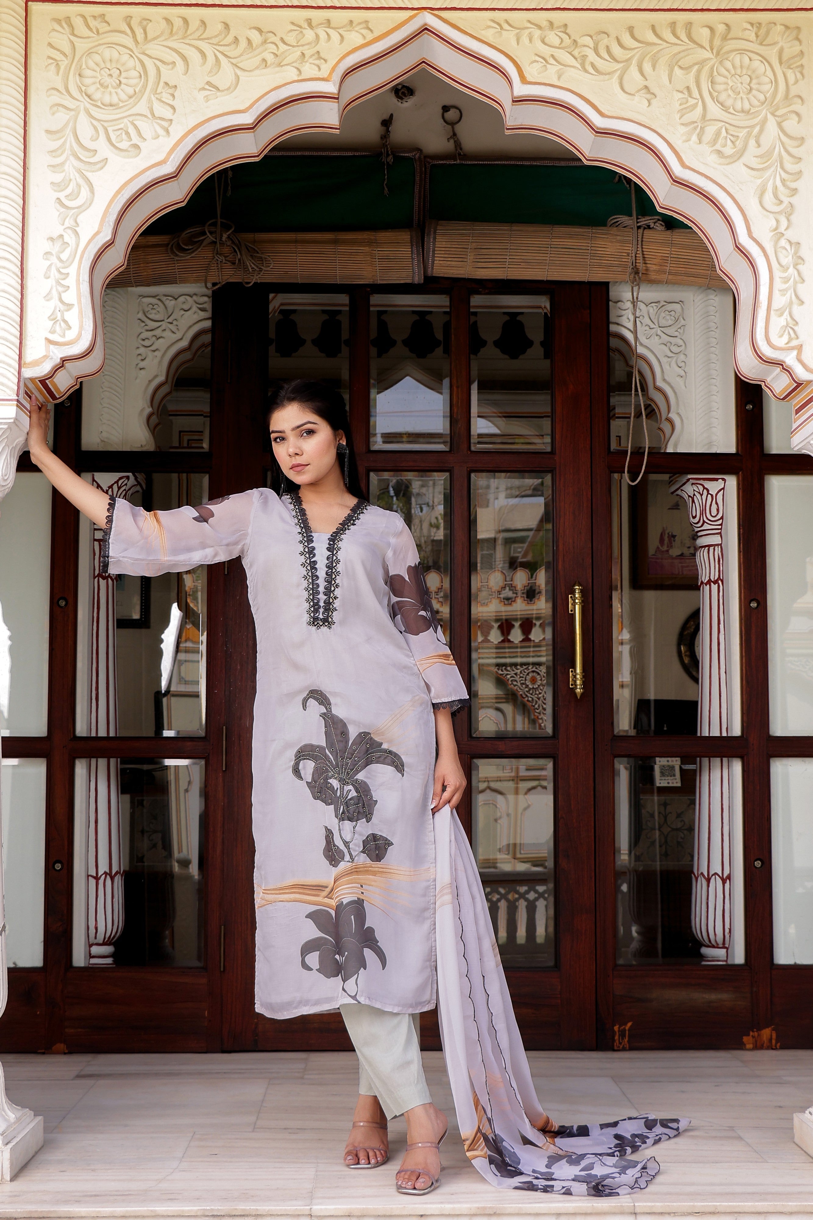 Grey laced Placement print V neck laced Straight suit set with solid bottom & printed organza cut work dupatta set.
