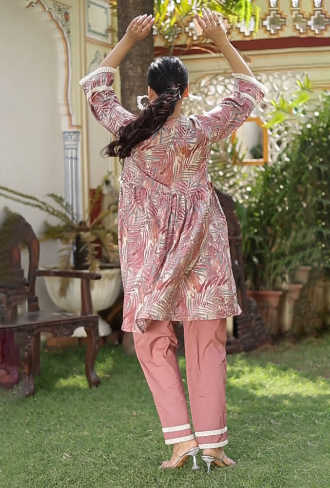 Alia cut Cord set with ebmroidered lace border & solid bottom with lace