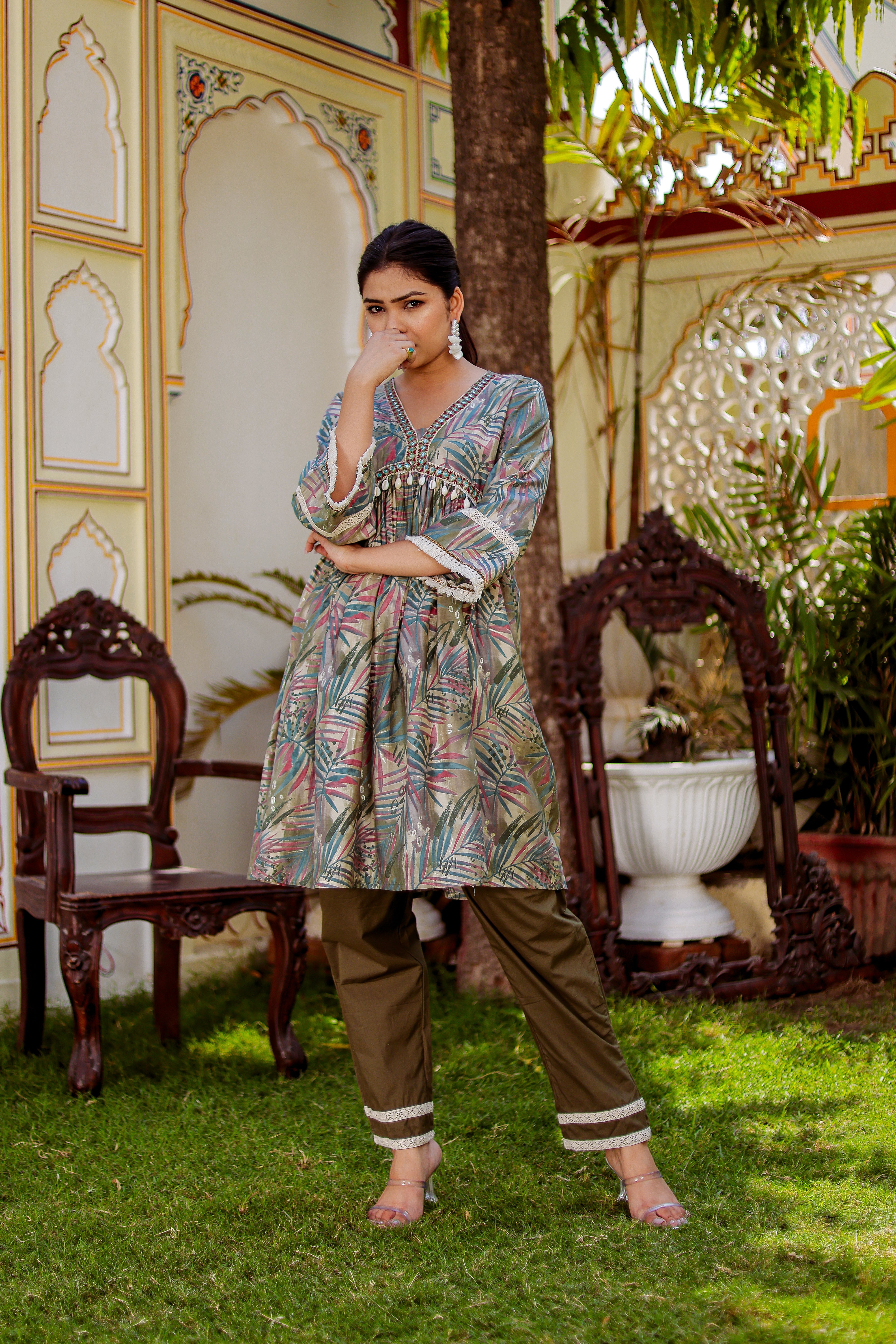 Alia cut Cord set with ebmroidered lace border & solid bottom with lace