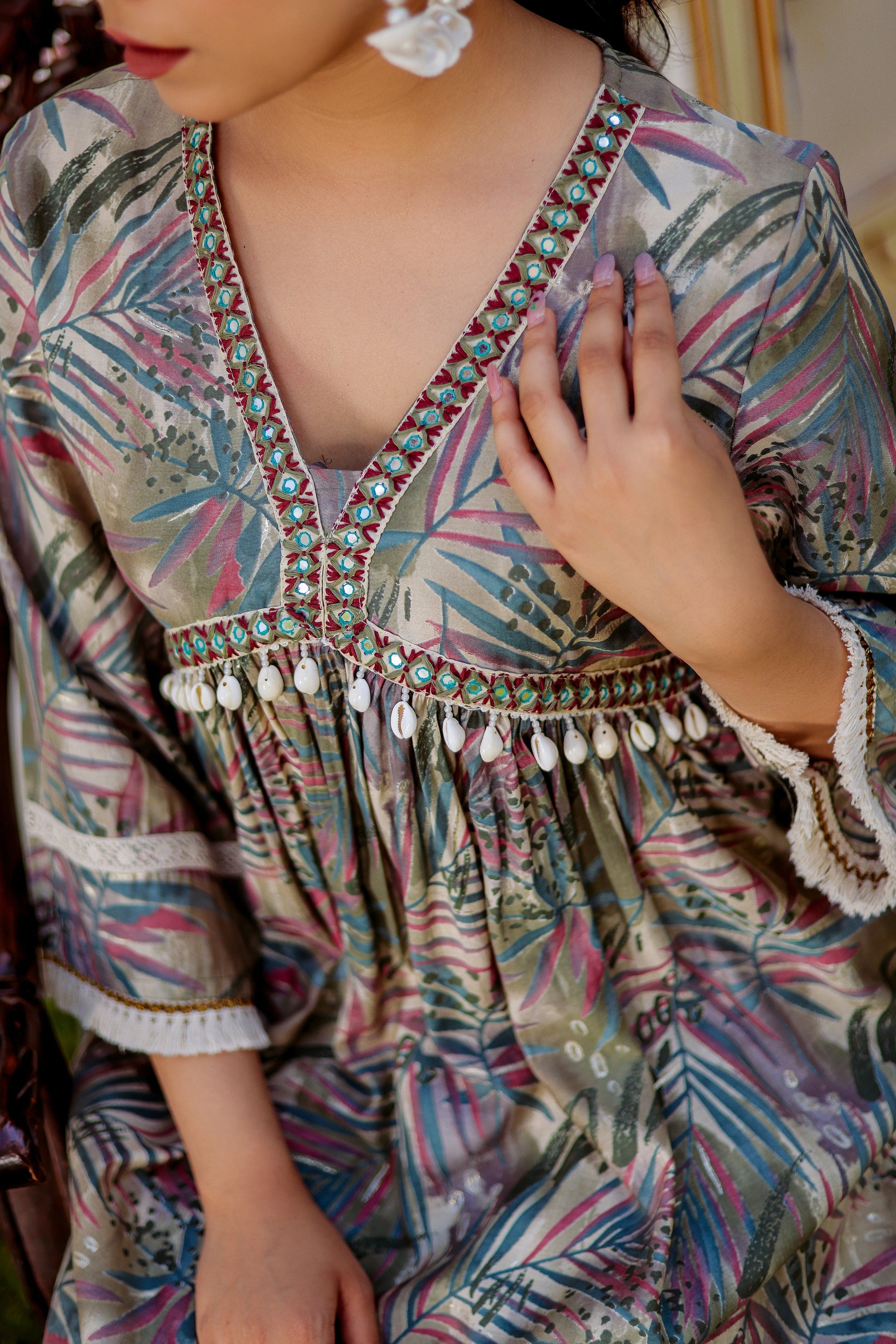 Alia cut Cord set with ebmroidered lace border & solid bottom with lace