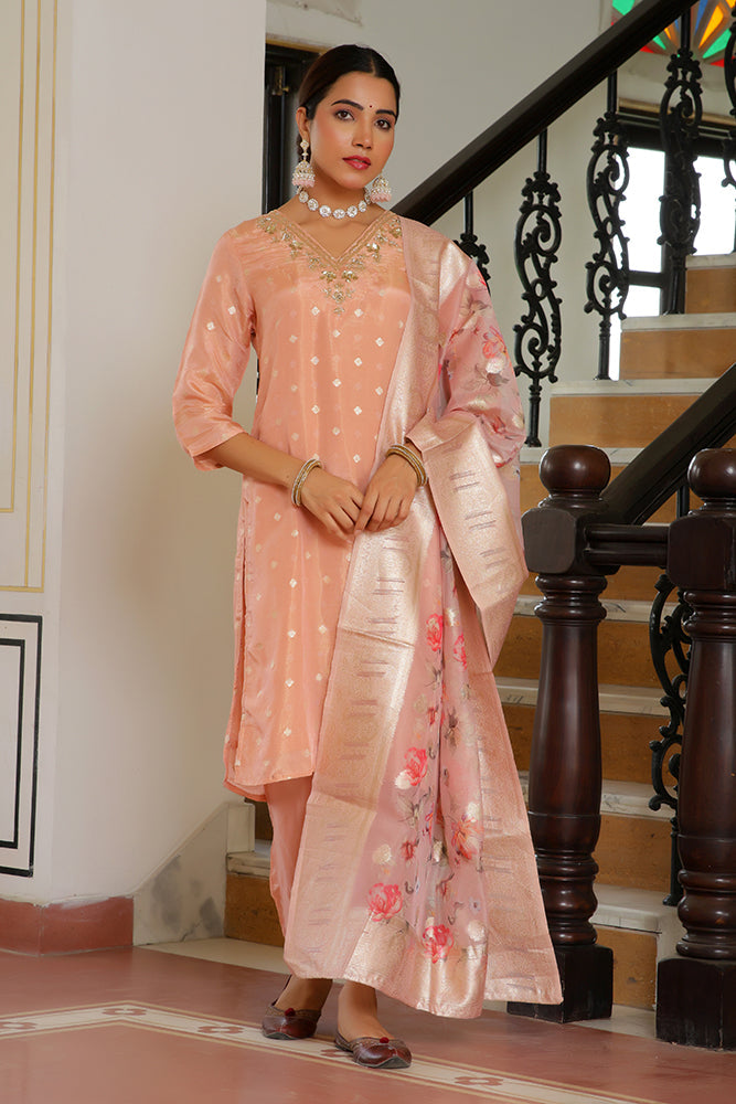 Women Tissue Brocade Embroidered Kurta with Scalloped pant & Dupatta