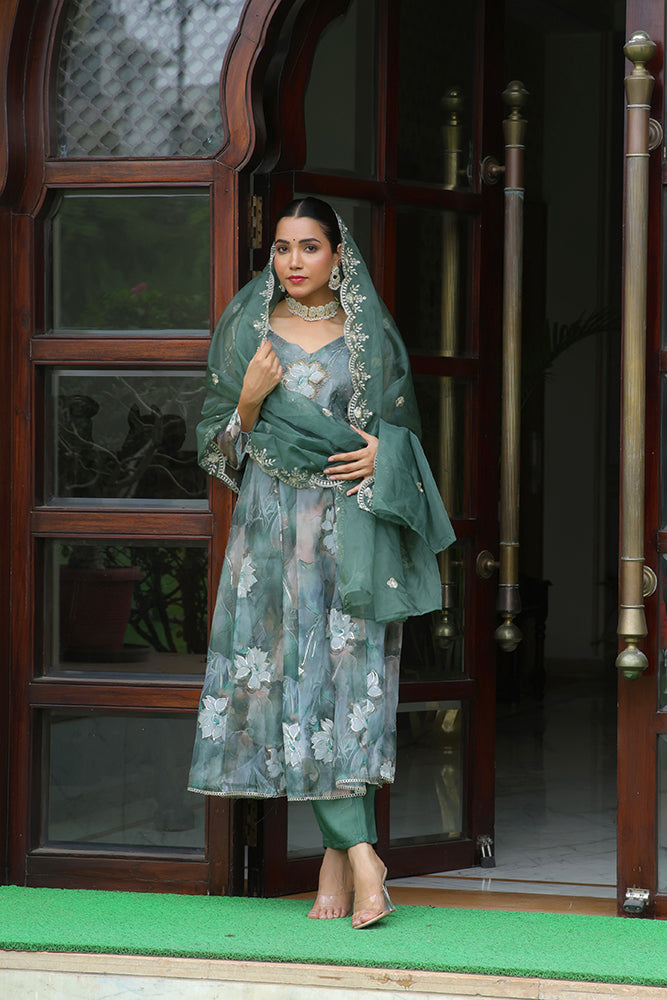 Women Embroidered Anarkali Kurta with solid pant & Dupatta