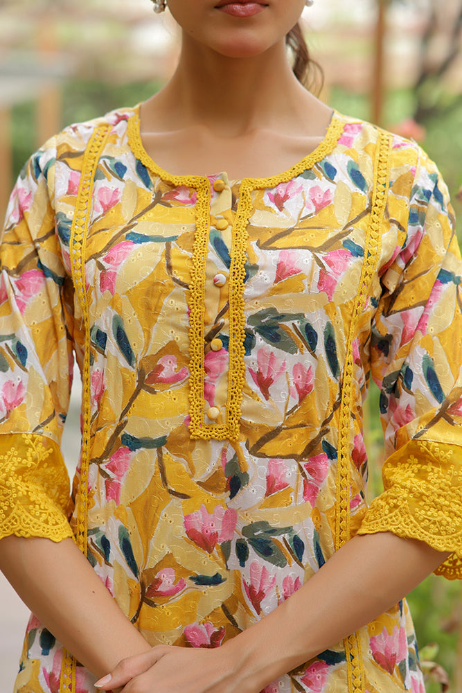 Women embroidered printed  kurta set with laced solid pants