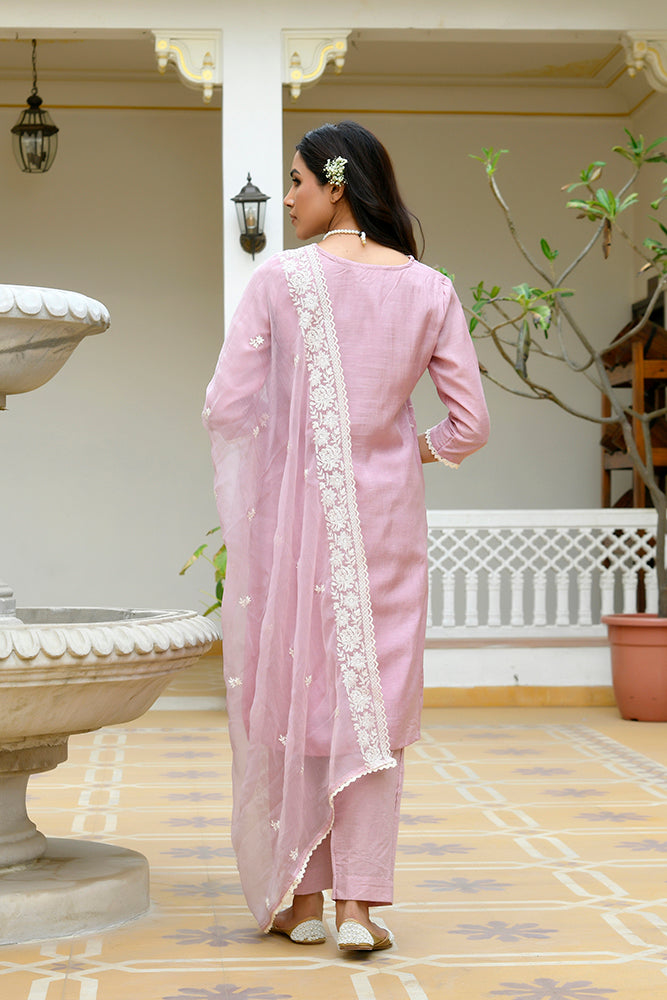 Women linen embroidered solid kurta set with solid pants & chiffon embroidered dupatta