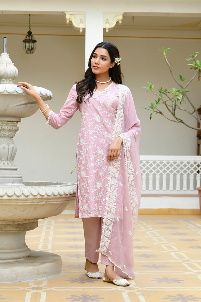 Women linen embroidered solid kurta set with solid pants & chiffon embroidered dupatta