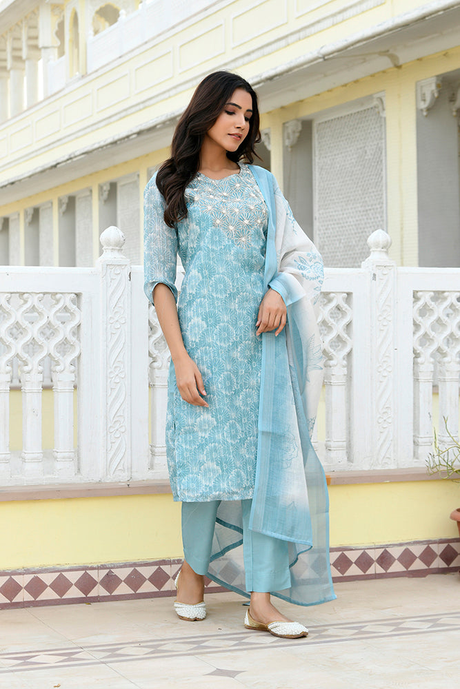 Women Tissue Linen Embroidered Solid Kurta Set With Solid Pants & Printed Dupatta