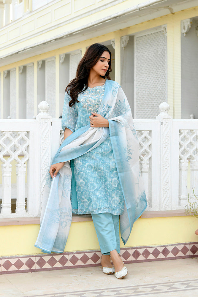 Women Tissue Linen Embroidered Solid Kurta Set With Solid Pants & Printed Dupatta