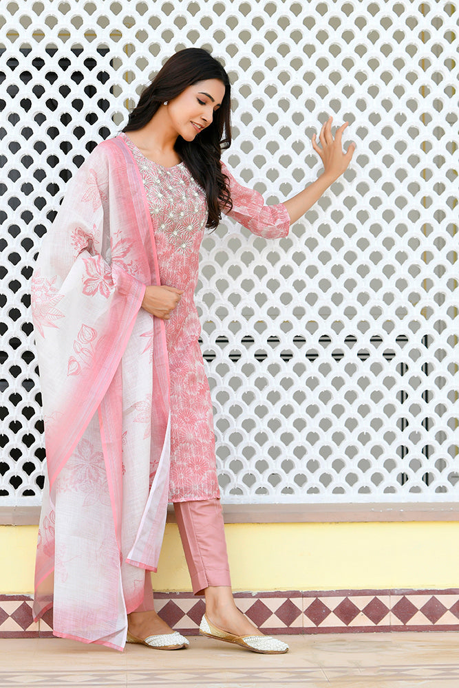 Women Tissue Linen Embroidered Solid Kurta Set With Solid Pants & Printed Dupatta
