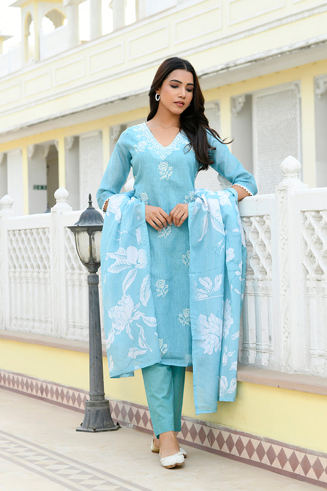Women kota doria embroidered solid kurta set with solid pants & printed dupatta