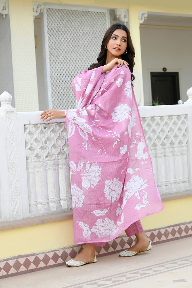 Women kota doria embroidered solid kurta set with solid pants & printed dupatta