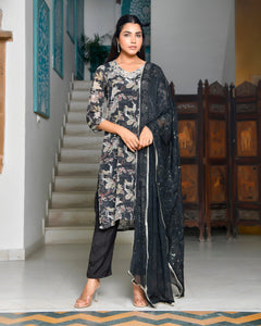 Women crepe embroidered suit set