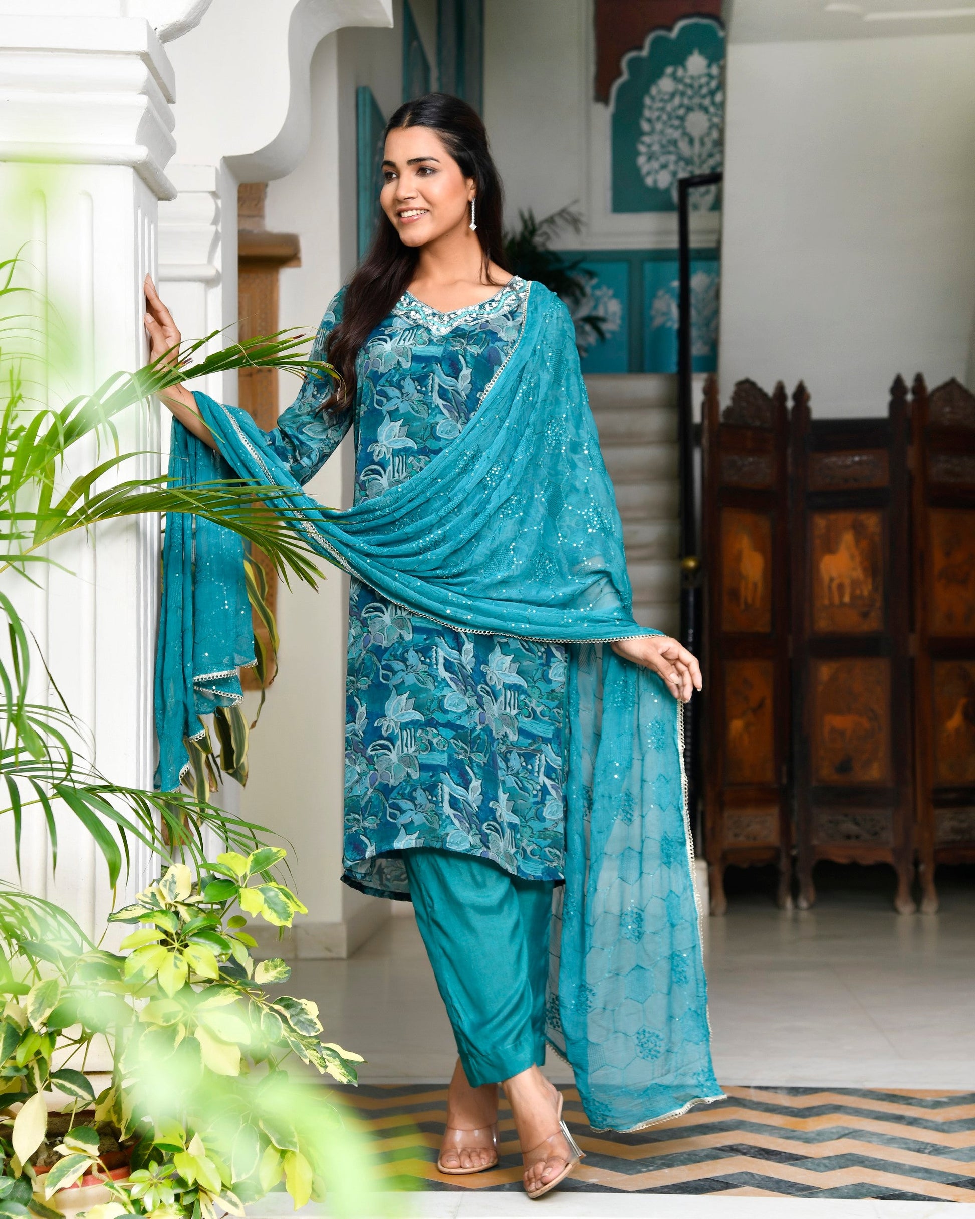 Women crepe embroidered suit set