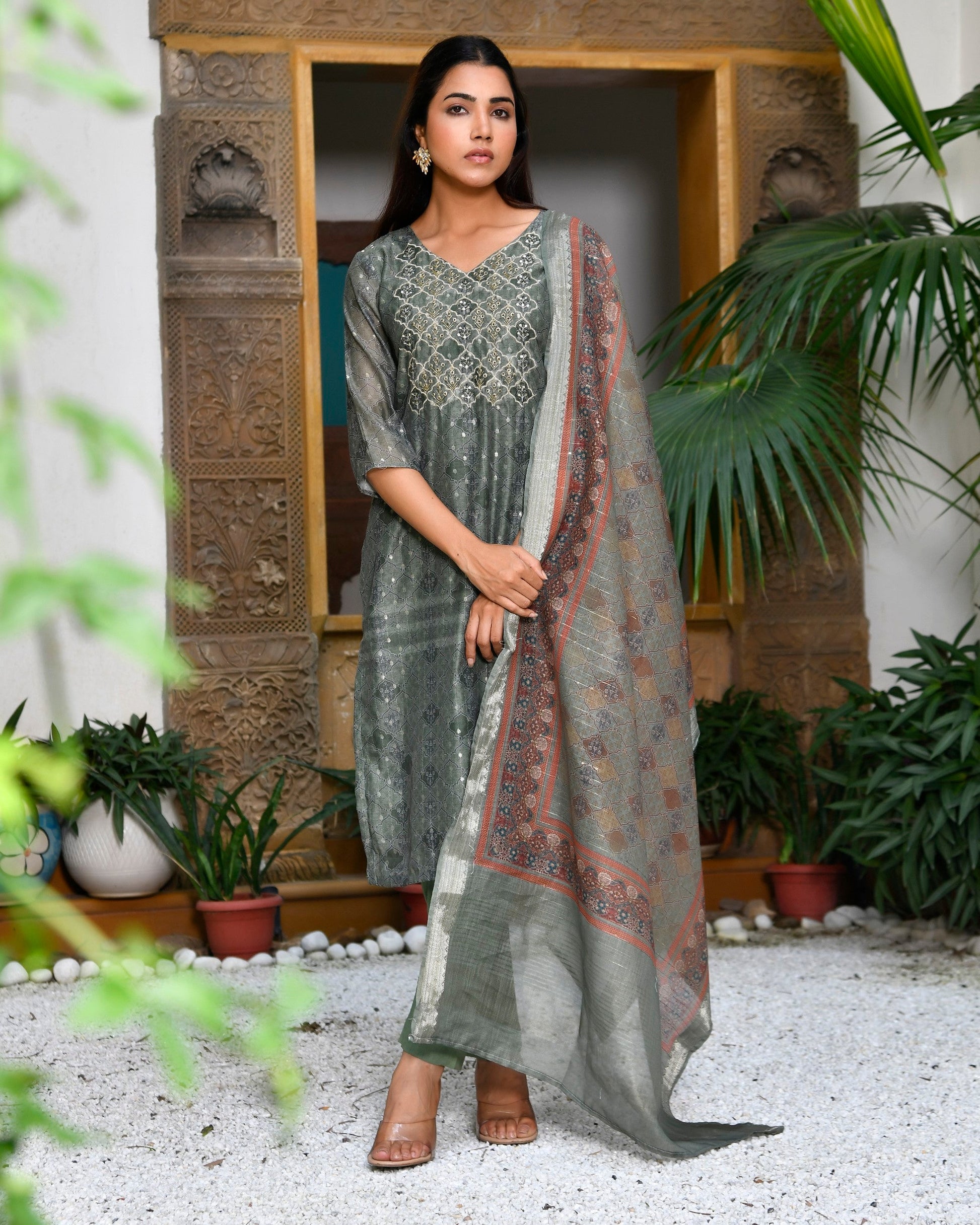 Women Chanderi Printed Suit Set with pant and printed dupatta