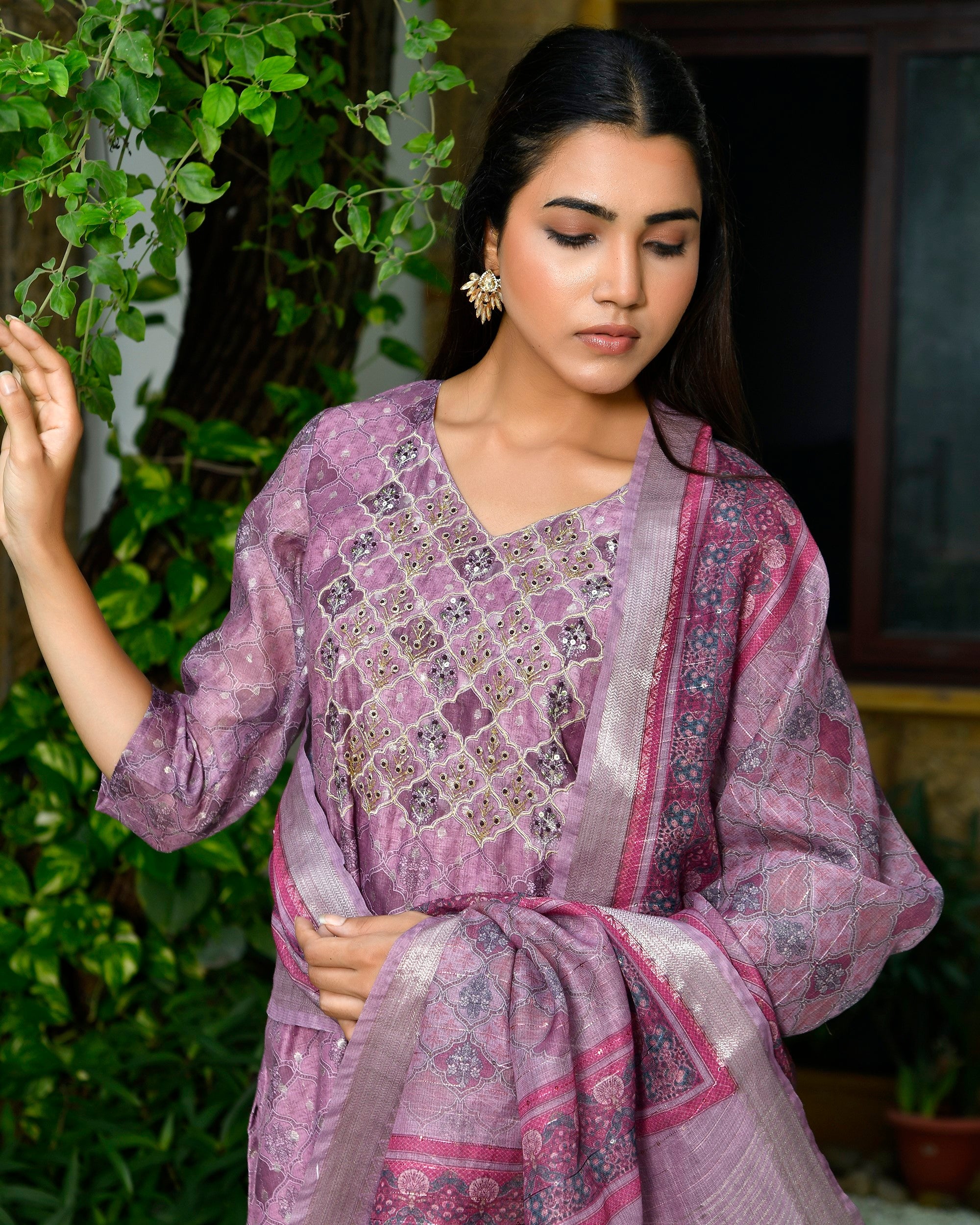 Women Chanderi Printed Suit Set with pant and printed dupatta