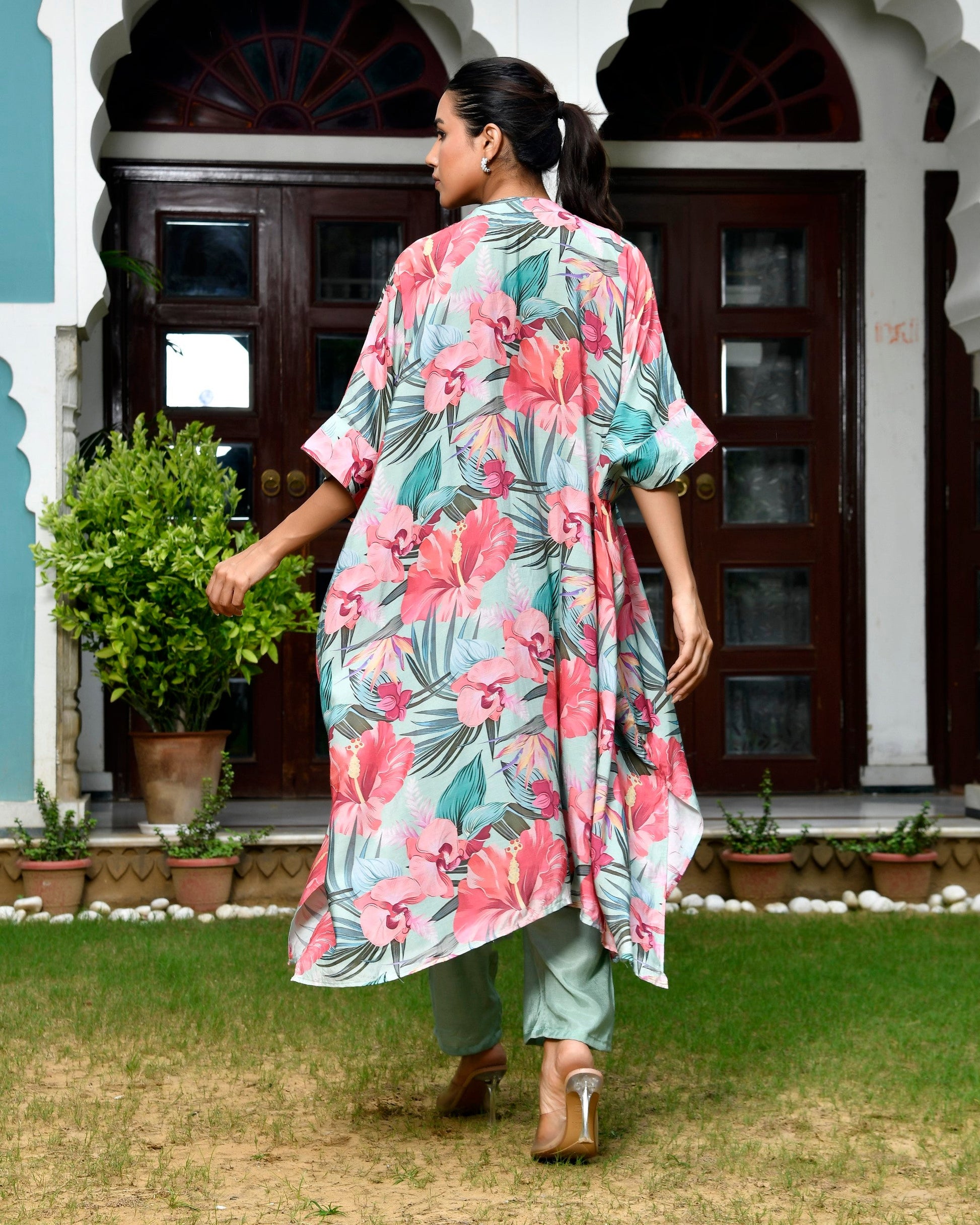 Women Digital Printed Kaftan Set with solid pant