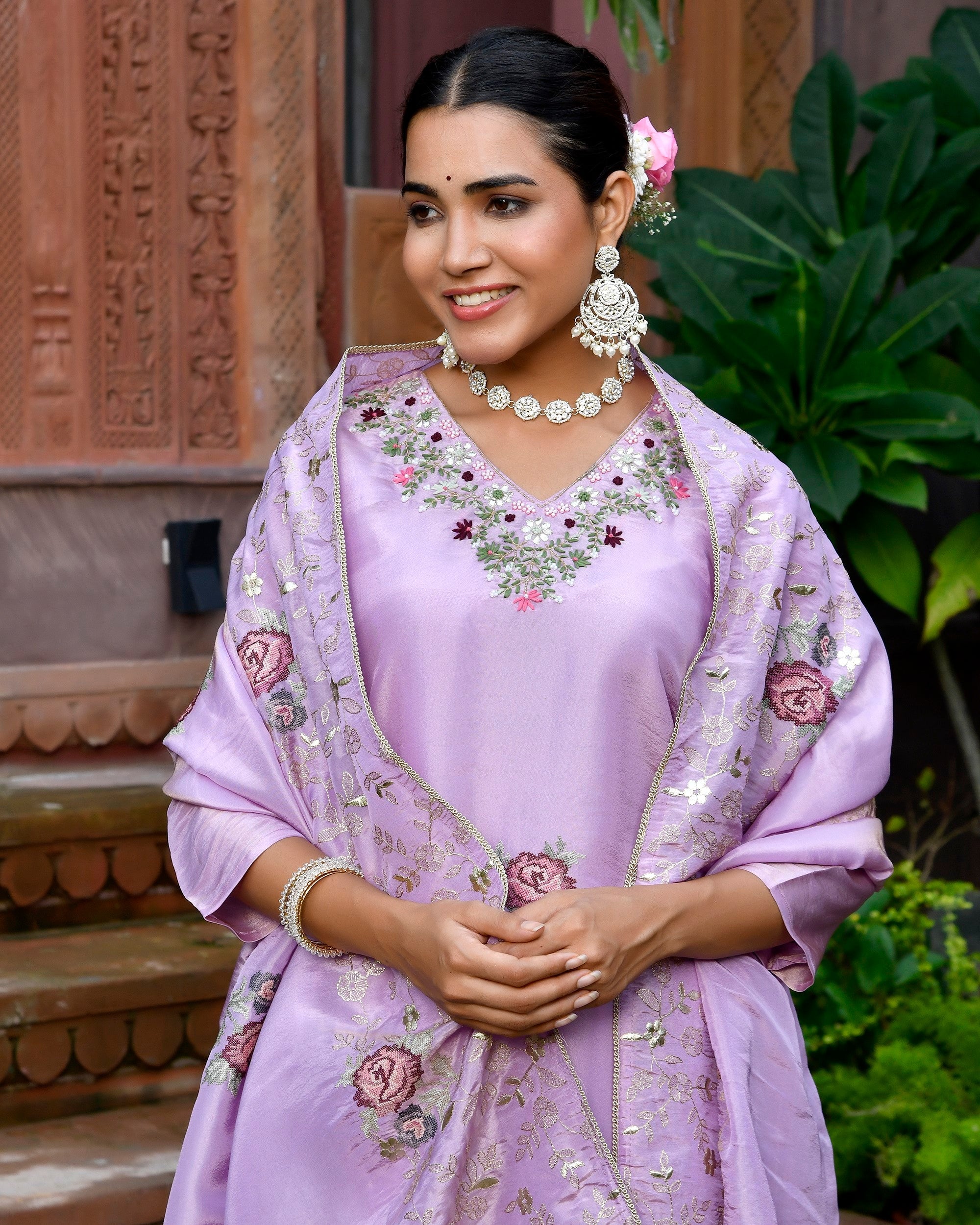 Women Tissue Silk emboidered suit set with solid pant & solid embroidered dupatta