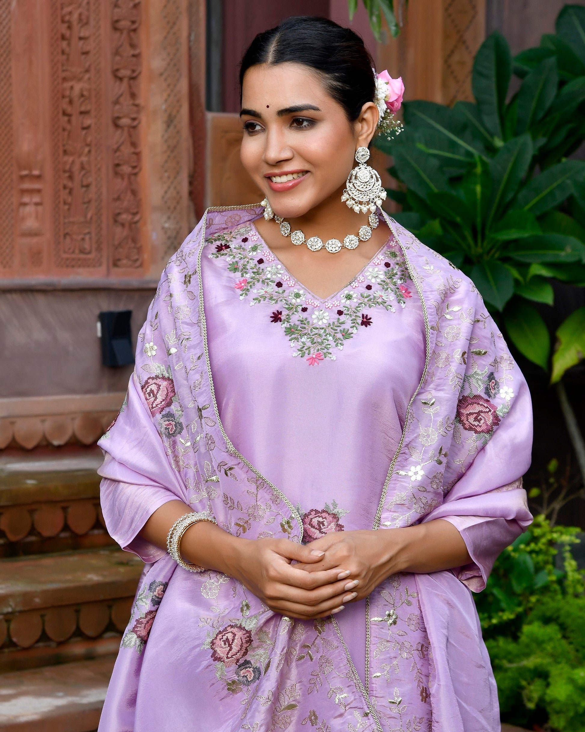 Women Tissue Silk emboidered suit set with solid pant & solid embroidered dupatta