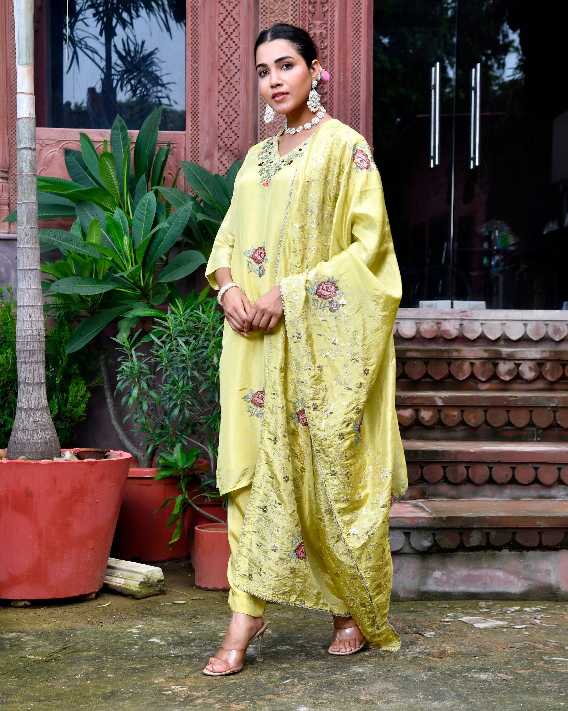 Women Tissue Silk emboidered suit set with solid pant & solid embroidered dupatta