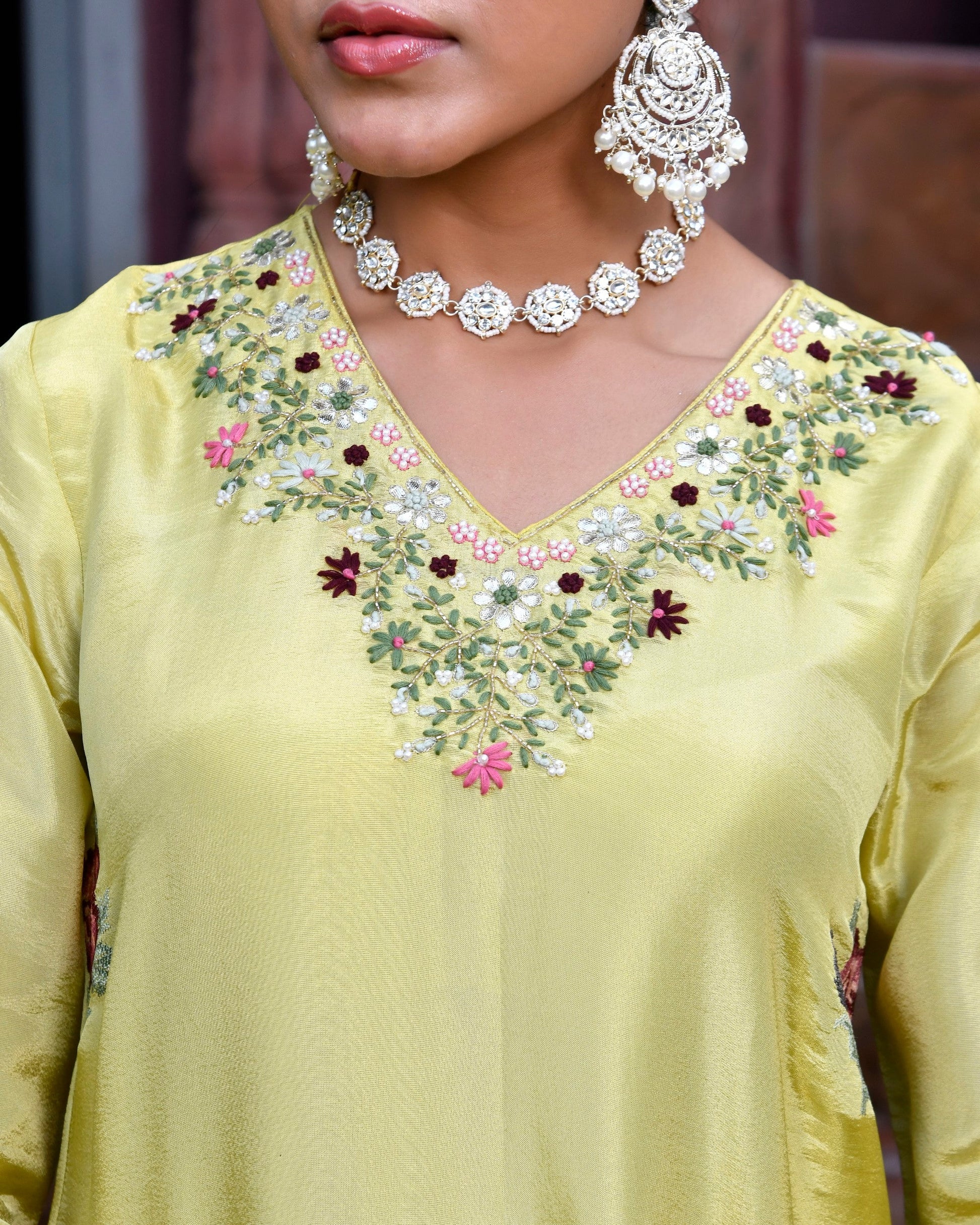 Women Tissue Silk emboidered suit set with solid pant & solid embroidered dupatta