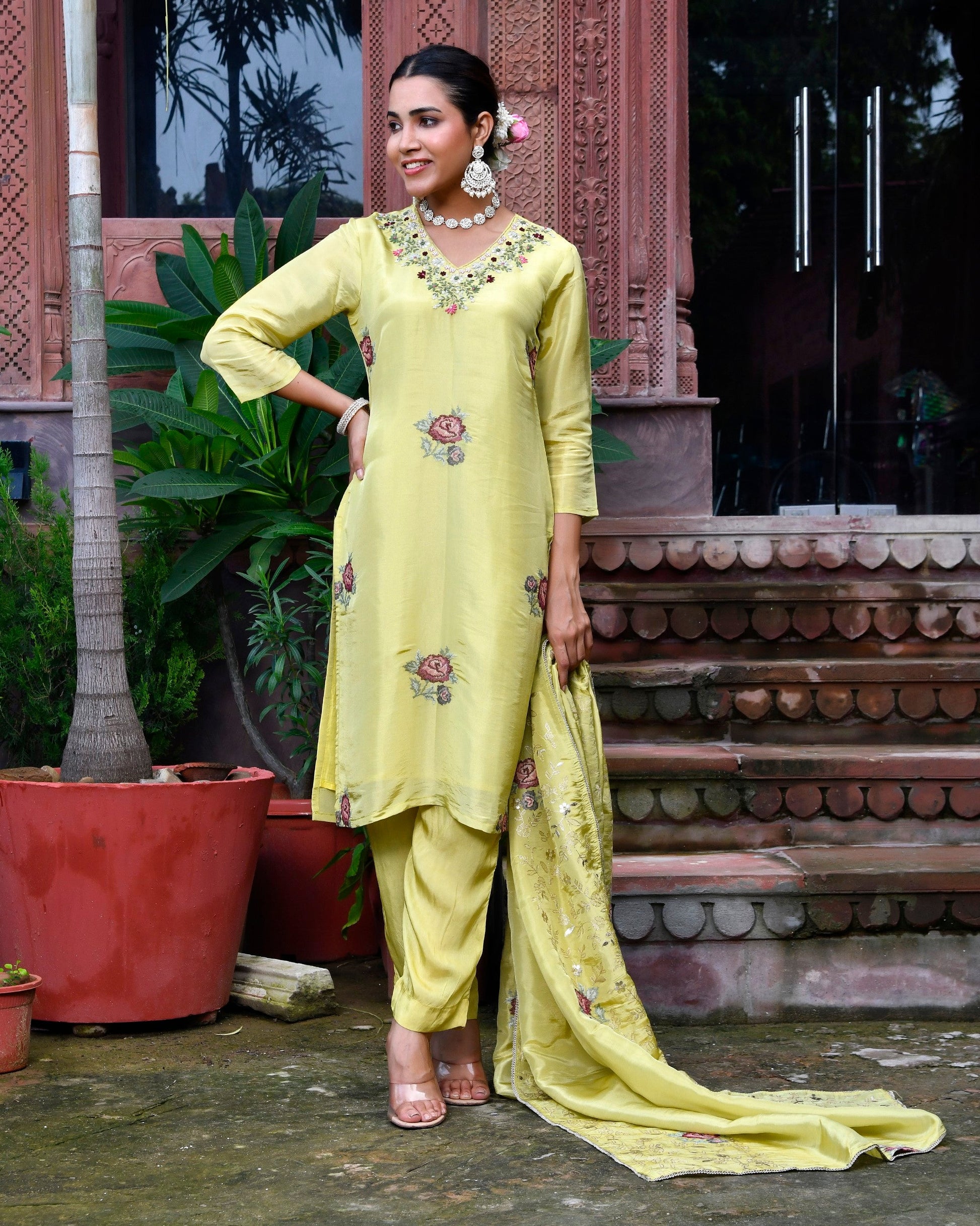 Women Tissue Silk emboidered suit set with solid pant & solid embroidered dupatta