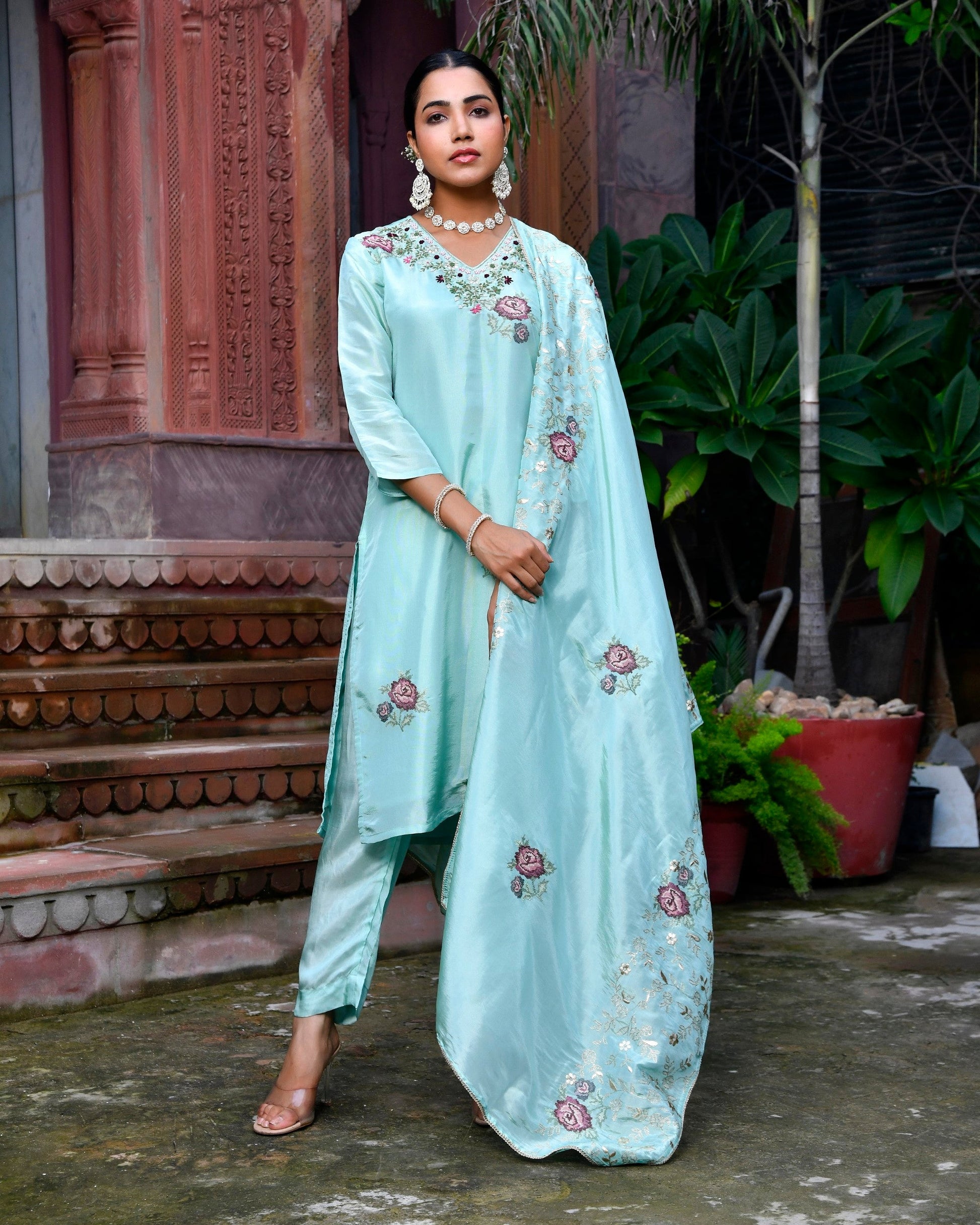Women Tissue Silk emboidered suit set with solid pant & solid embroidered dupatta