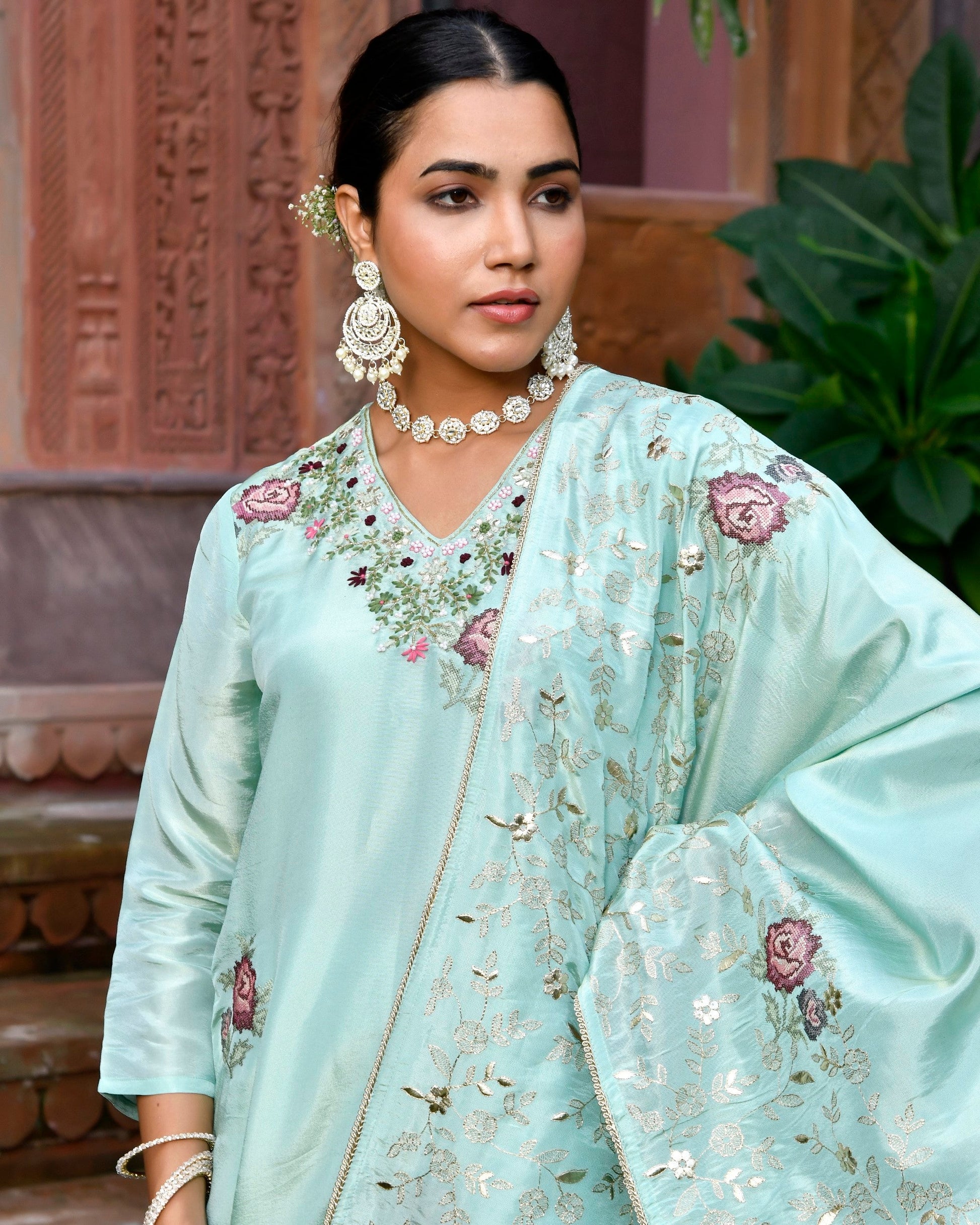 Women Tissue Silk emboidered suit set with solid pant & solid embroidered dupatta