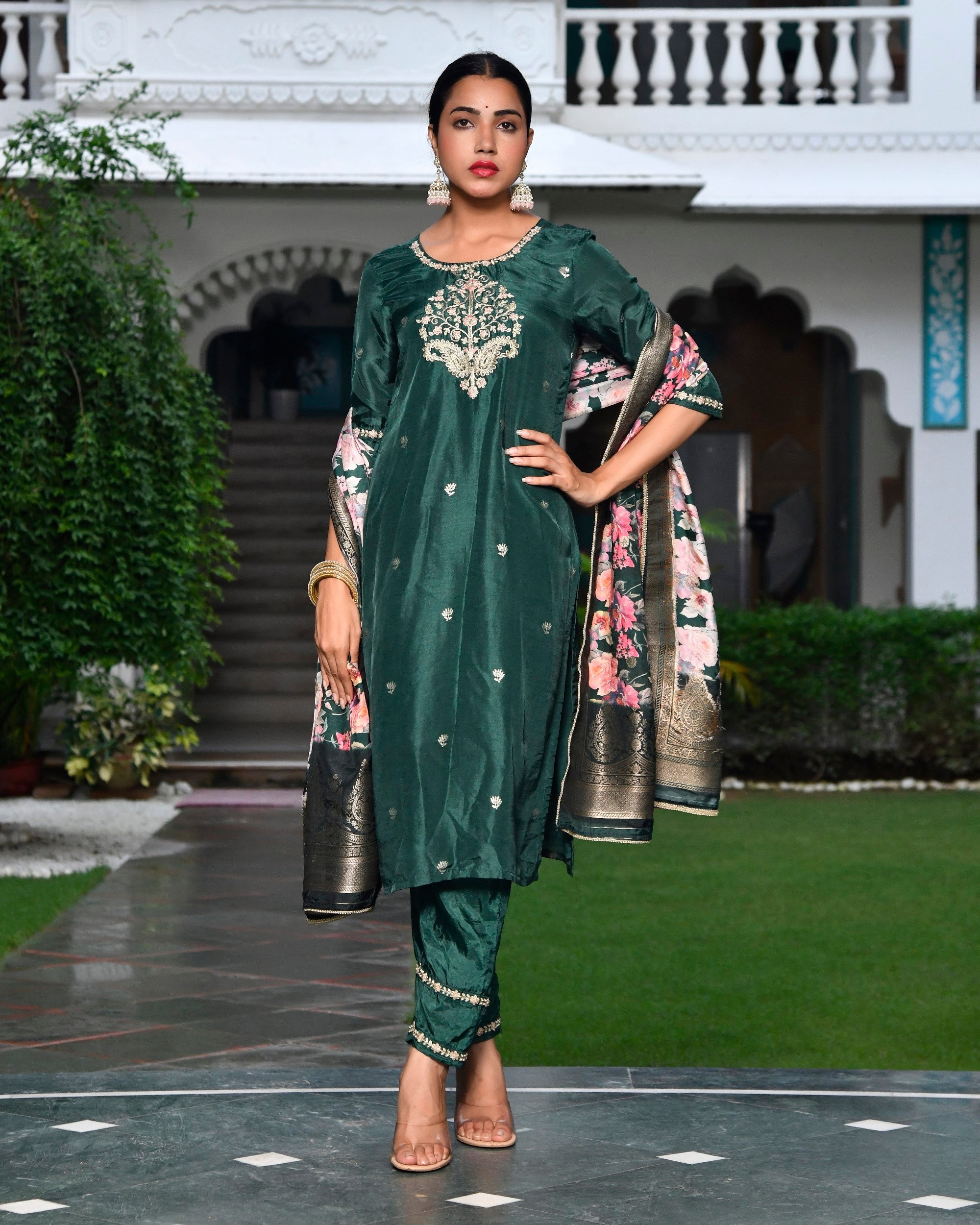 Women silk emboidered solid pant set & digital printed dupatta