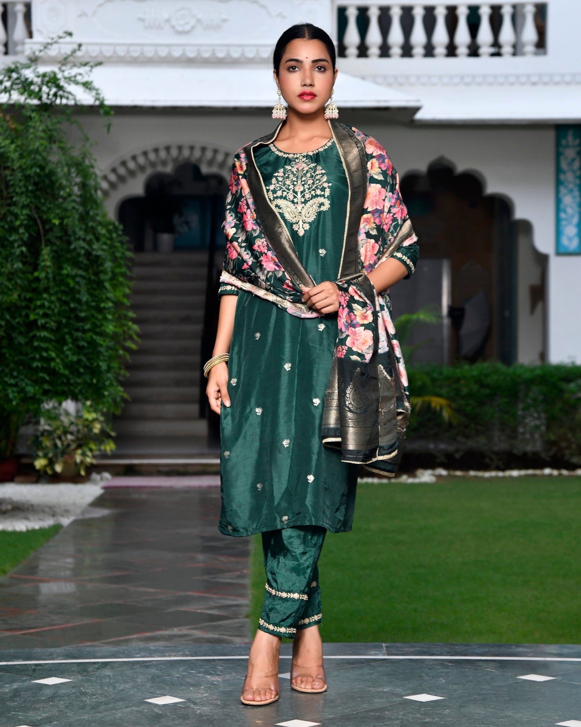 Women silk emboidered solid pant set & digital printed dupatta