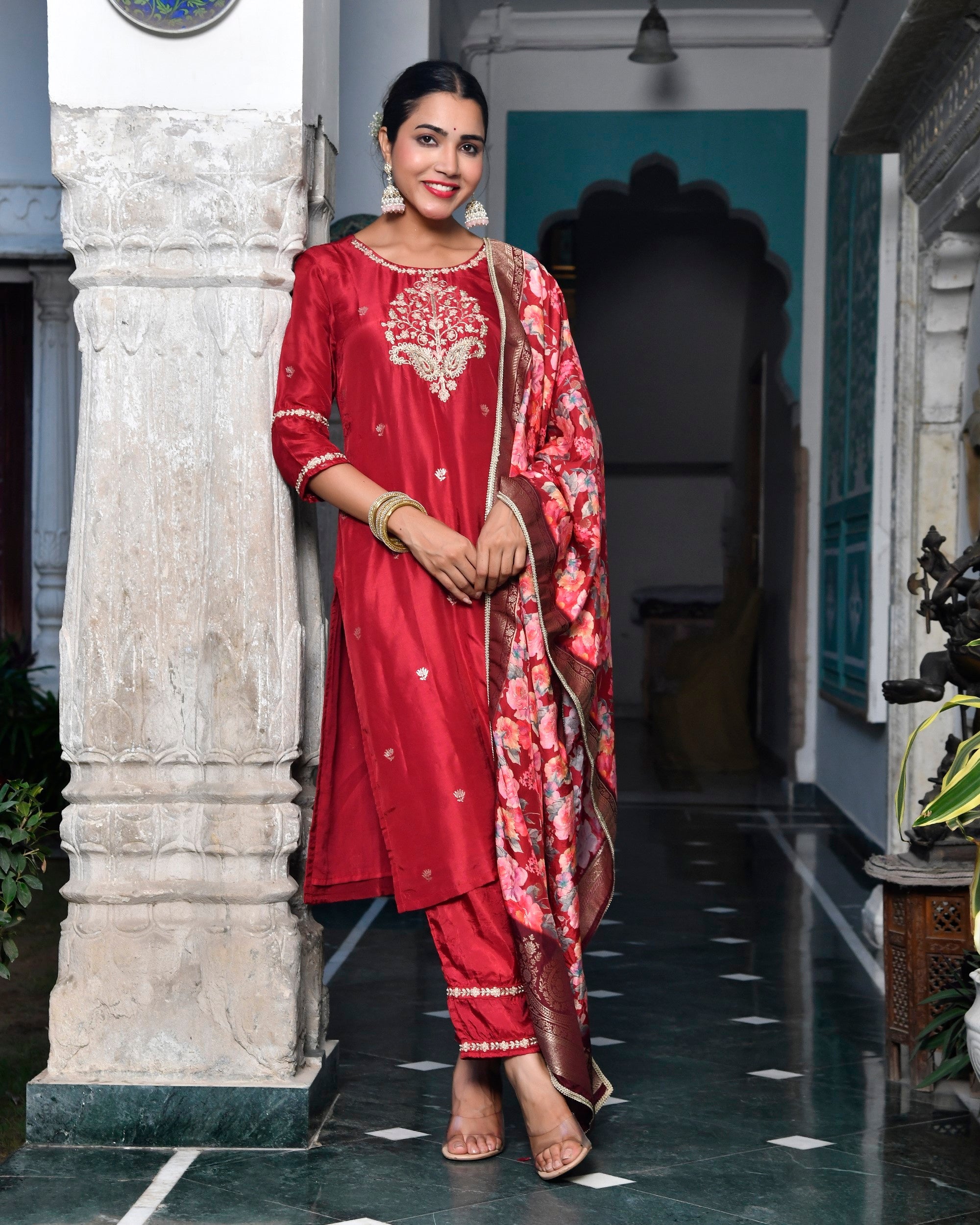 Women silk emboidered solid pant set & digital printed dupatta