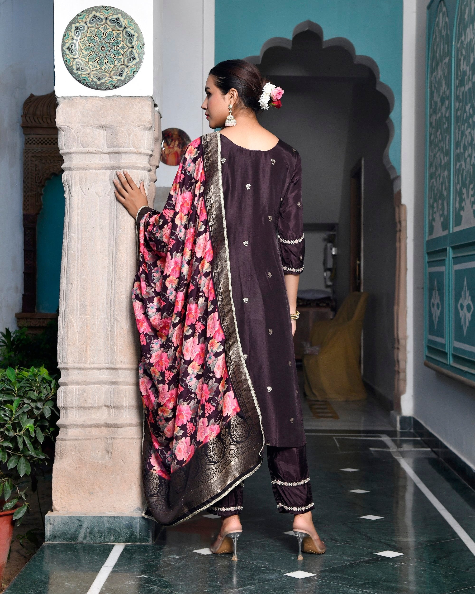 Women silk emboidered solid pant set & digital printed dupatta