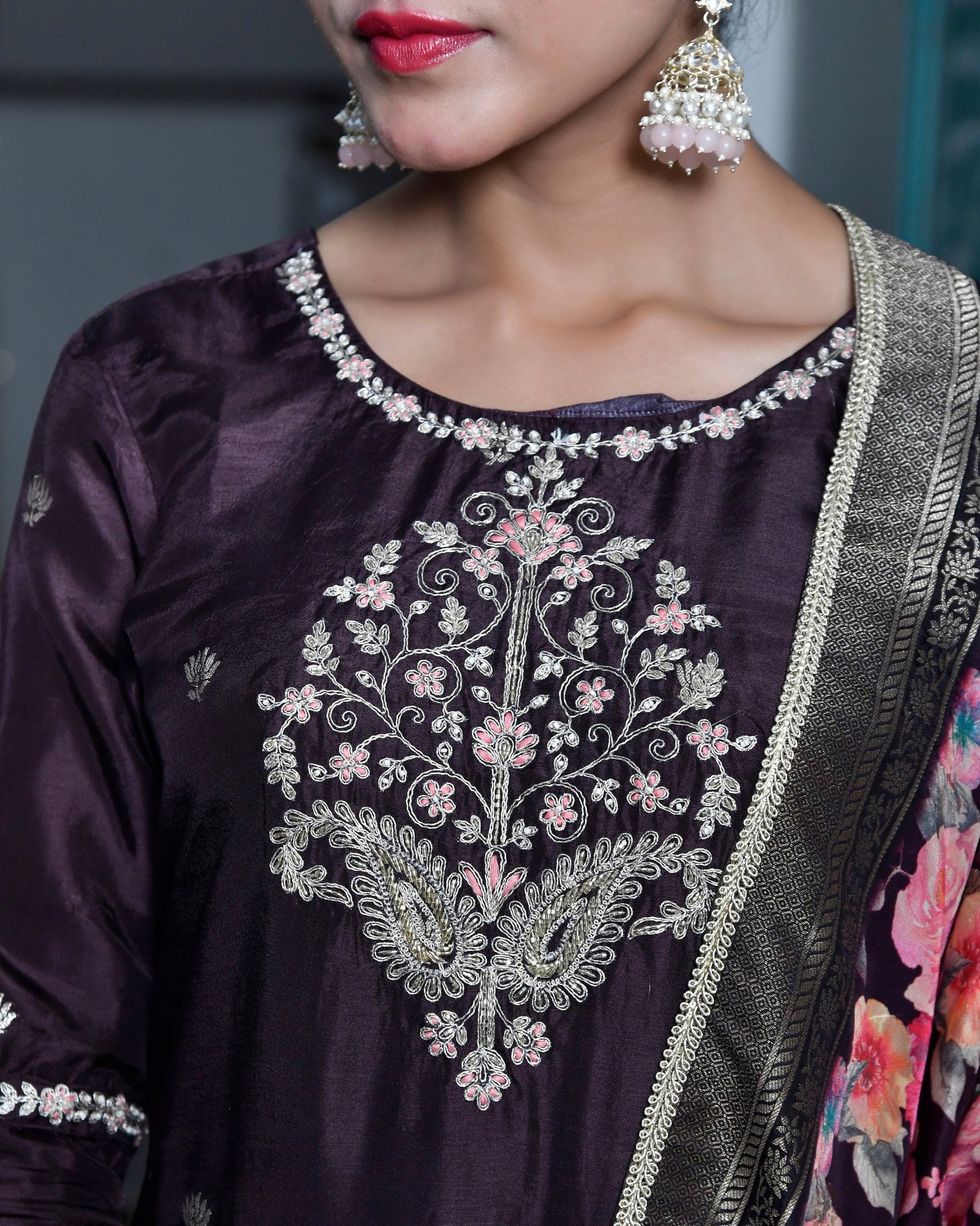 Women silk emboidered solid pant set & digital printed dupatta