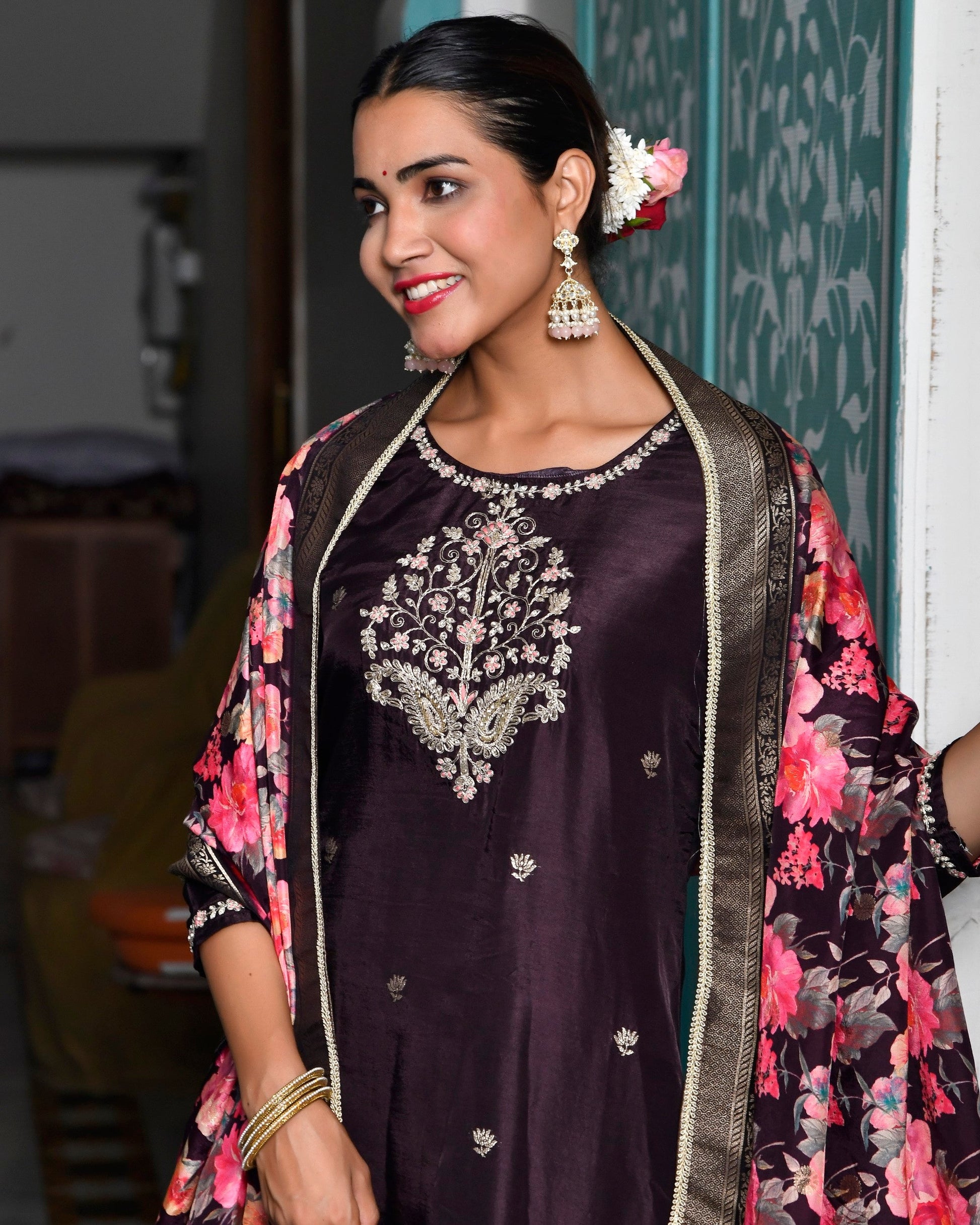 Women silk emboidered solid pant set & digital printed dupatta