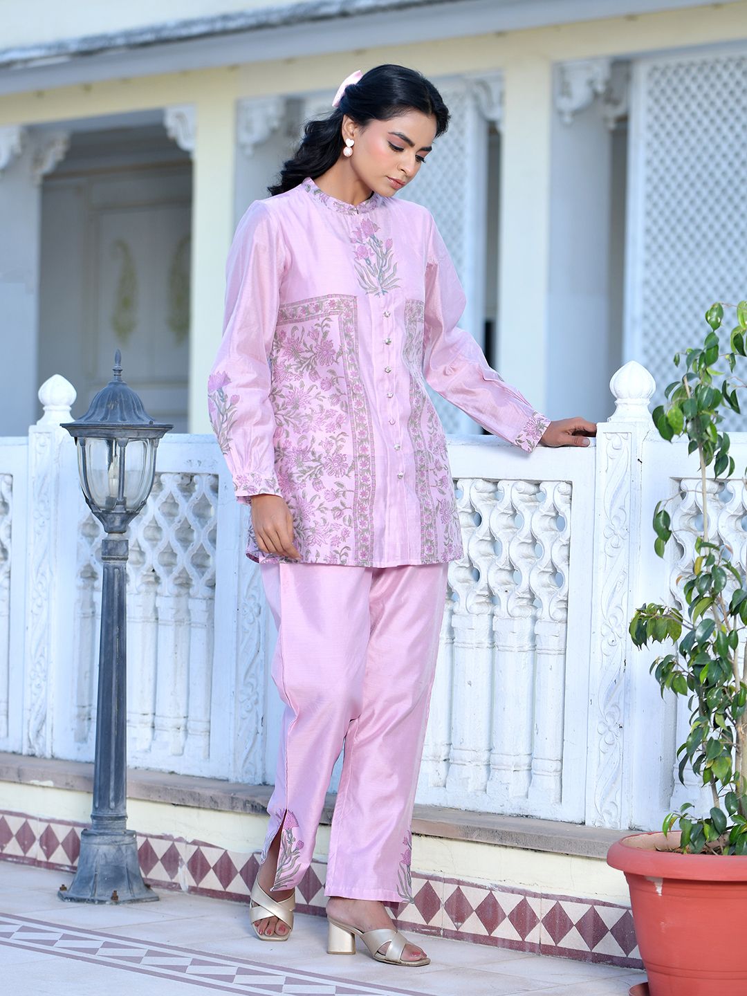 Women Soft Pink Chanderi Block Printed Cord Set