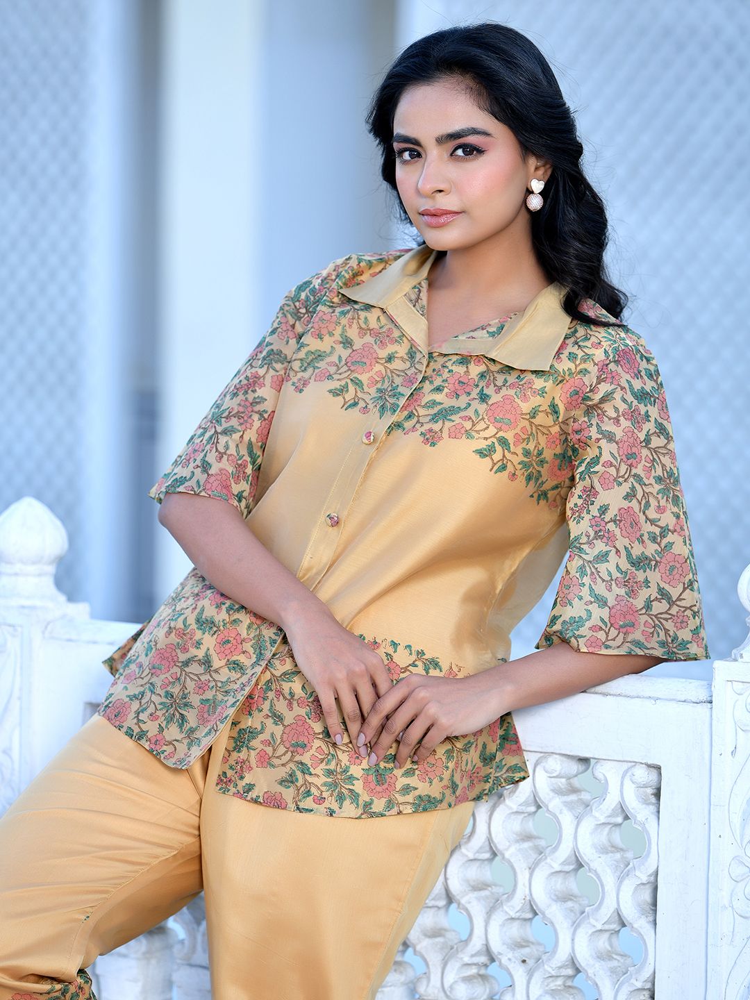 Women Cream Henna  Linen Digital Printed Co-ord Set