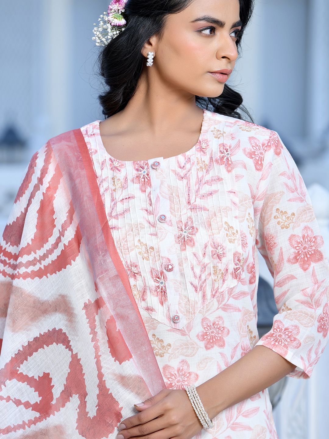 Women Cream Linen Digital Printed Suit Set