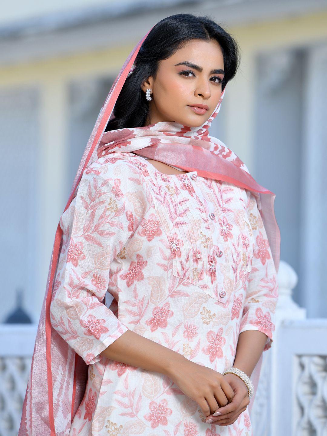 Women Cream Linen Digital Printed Suit Set