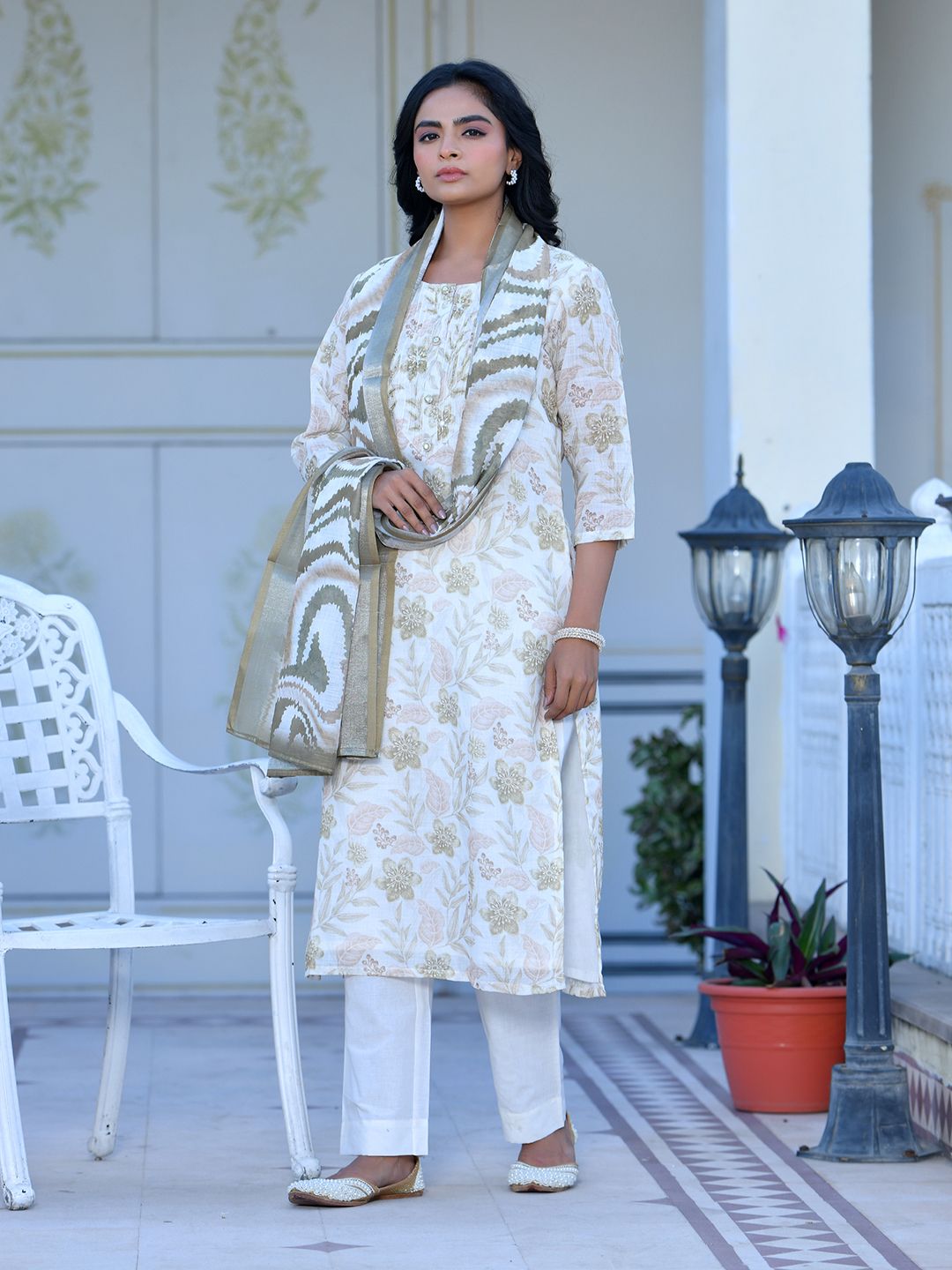 Women Cream Linen Digital Printed Suit Set