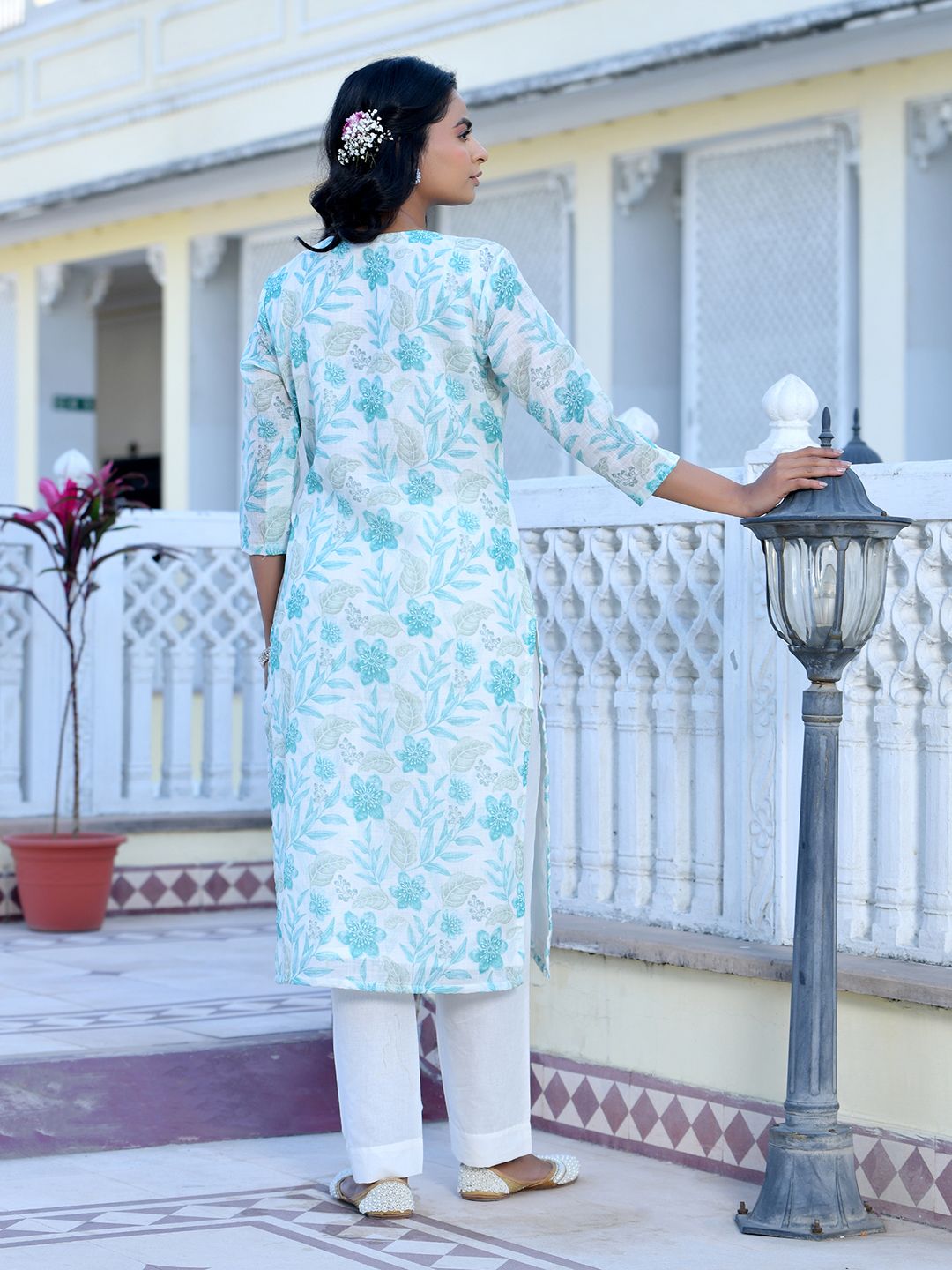 Women Cream Linen Digital Printed Suit Set